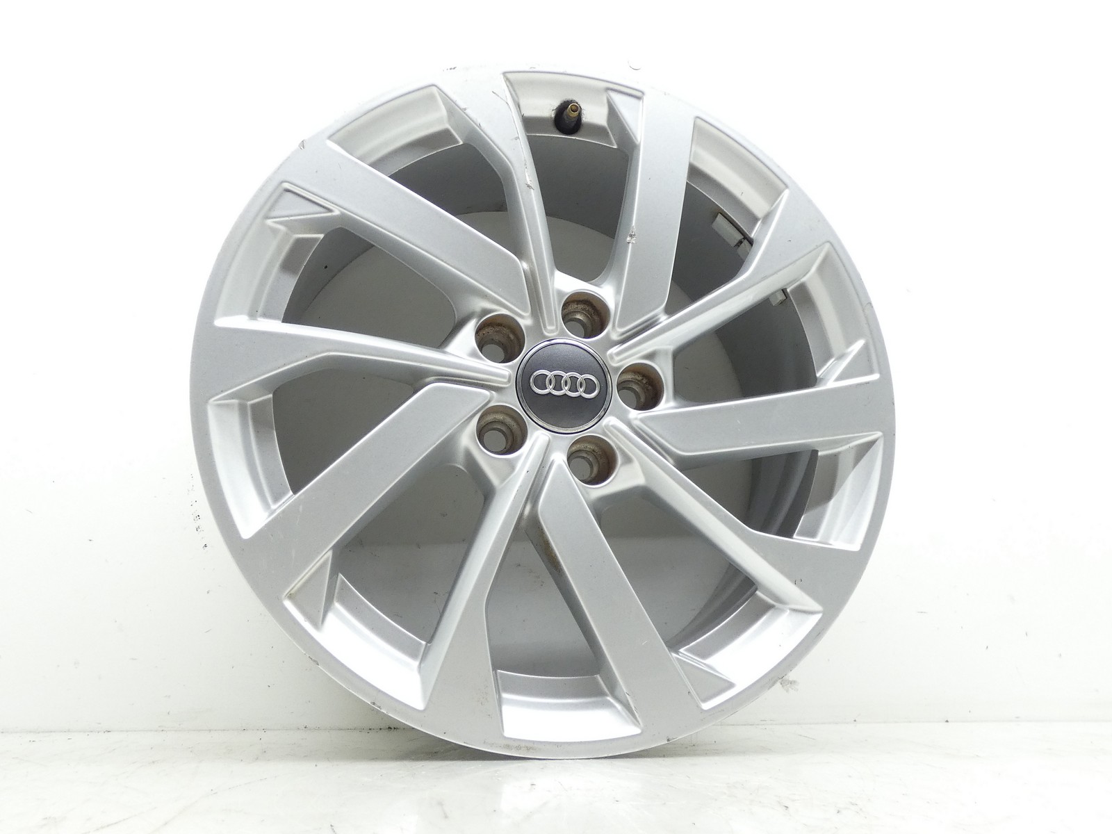 disk kolo disk R16 AUDI A1 82A 5X100 6,5J ET 40 82A601025B