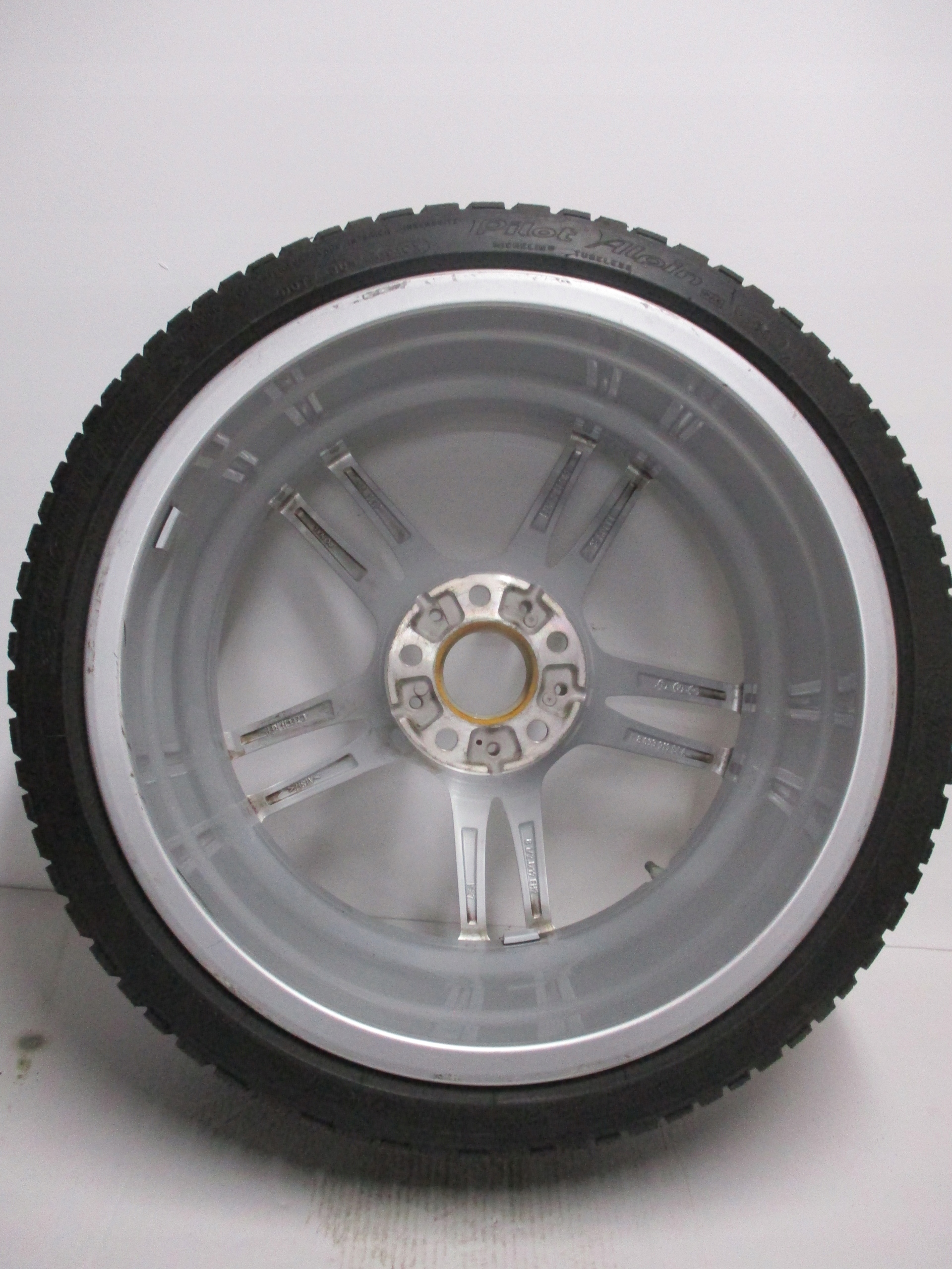 wheels discs tyres BMW F87 M3 R19 7MM M+S M