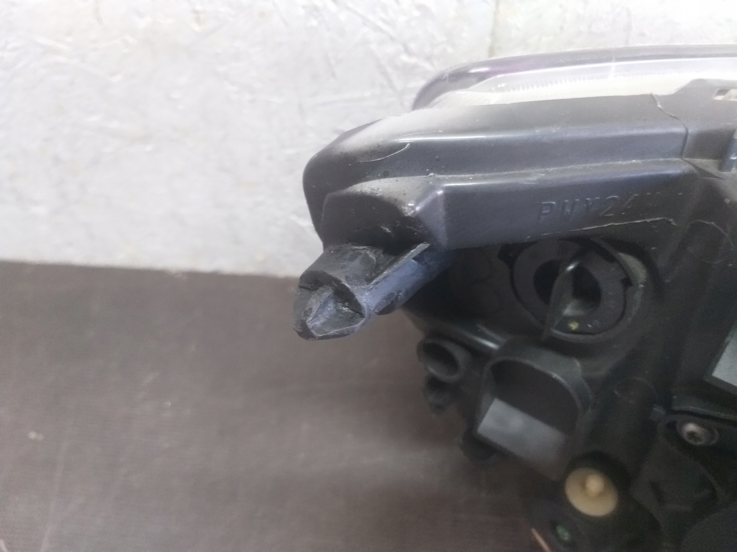 light front left VOLVO V60 LIFT 13- XENON positioning 31420261