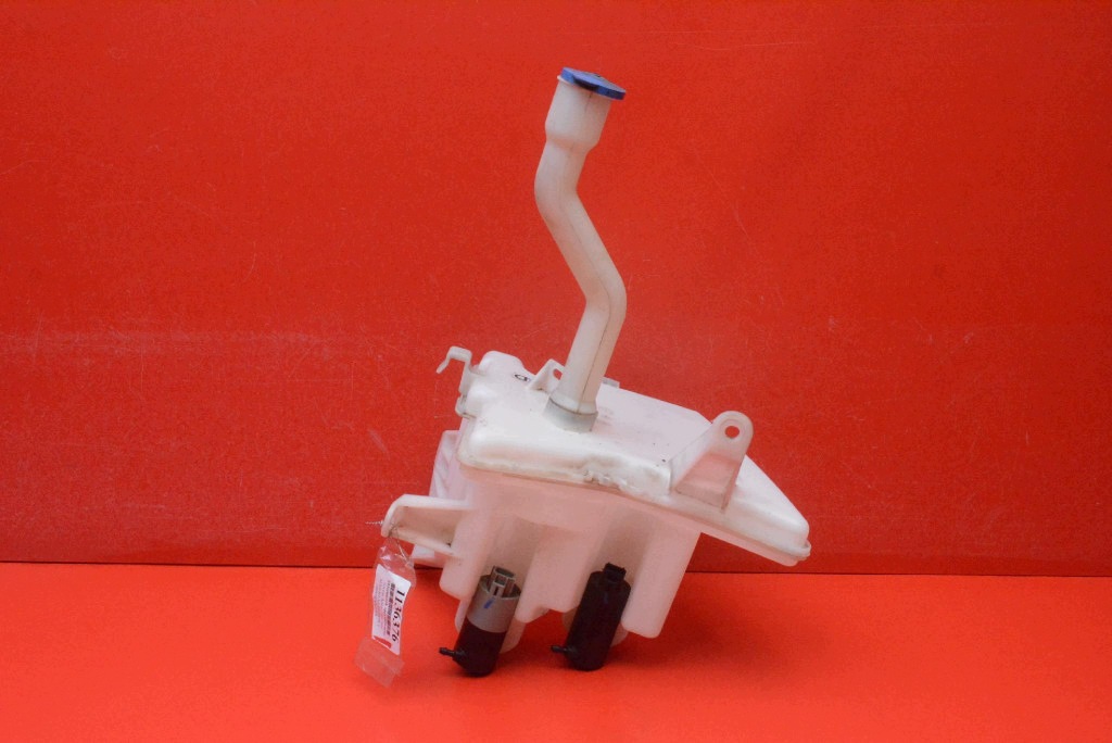 washer fluid tank TOYOTA AURIS 1 and 1.6 VVT-and 124 KM 06-09