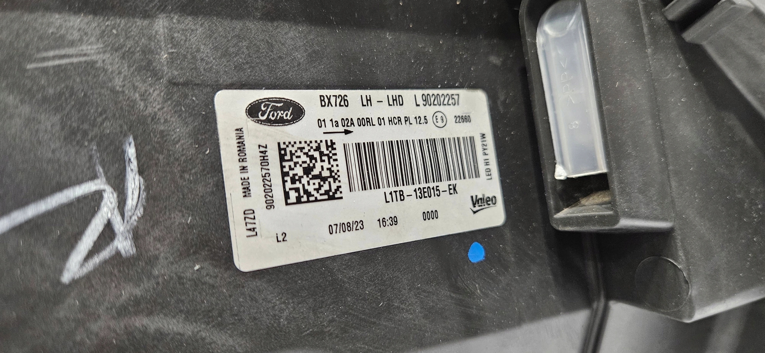 light left front LED FORD PUMA MK2 19- original L1TB-13E015-EK