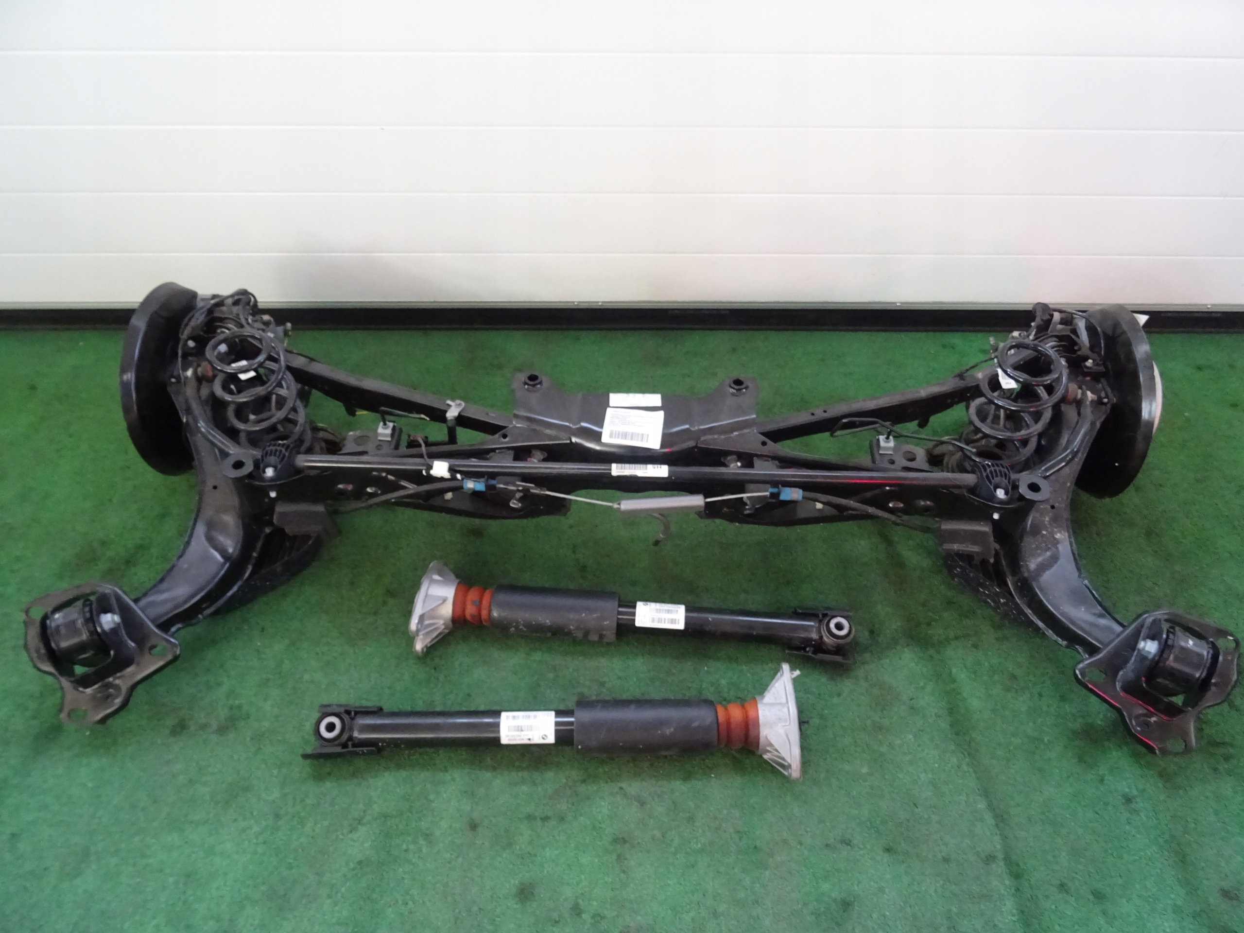 BELKA ZAWIESZENIA ZWROTNICA TYŁ MINI F55 F56