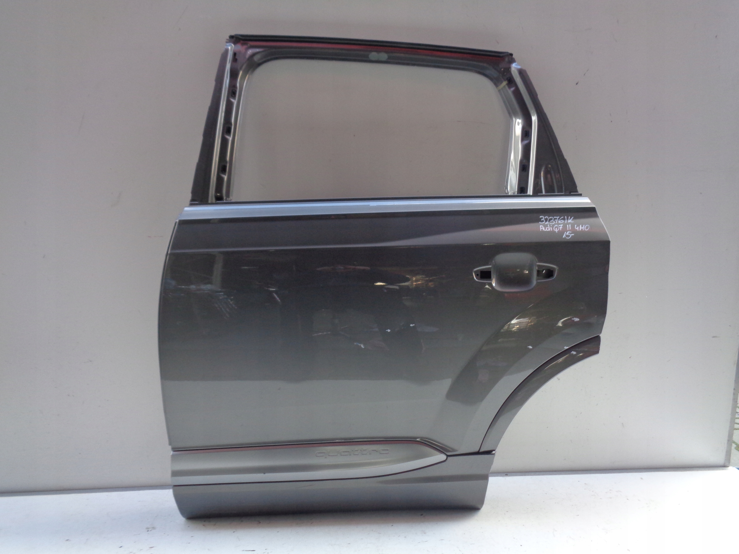 door left rear. AUDI Q7 II 4M 4M0 15- NR 32376