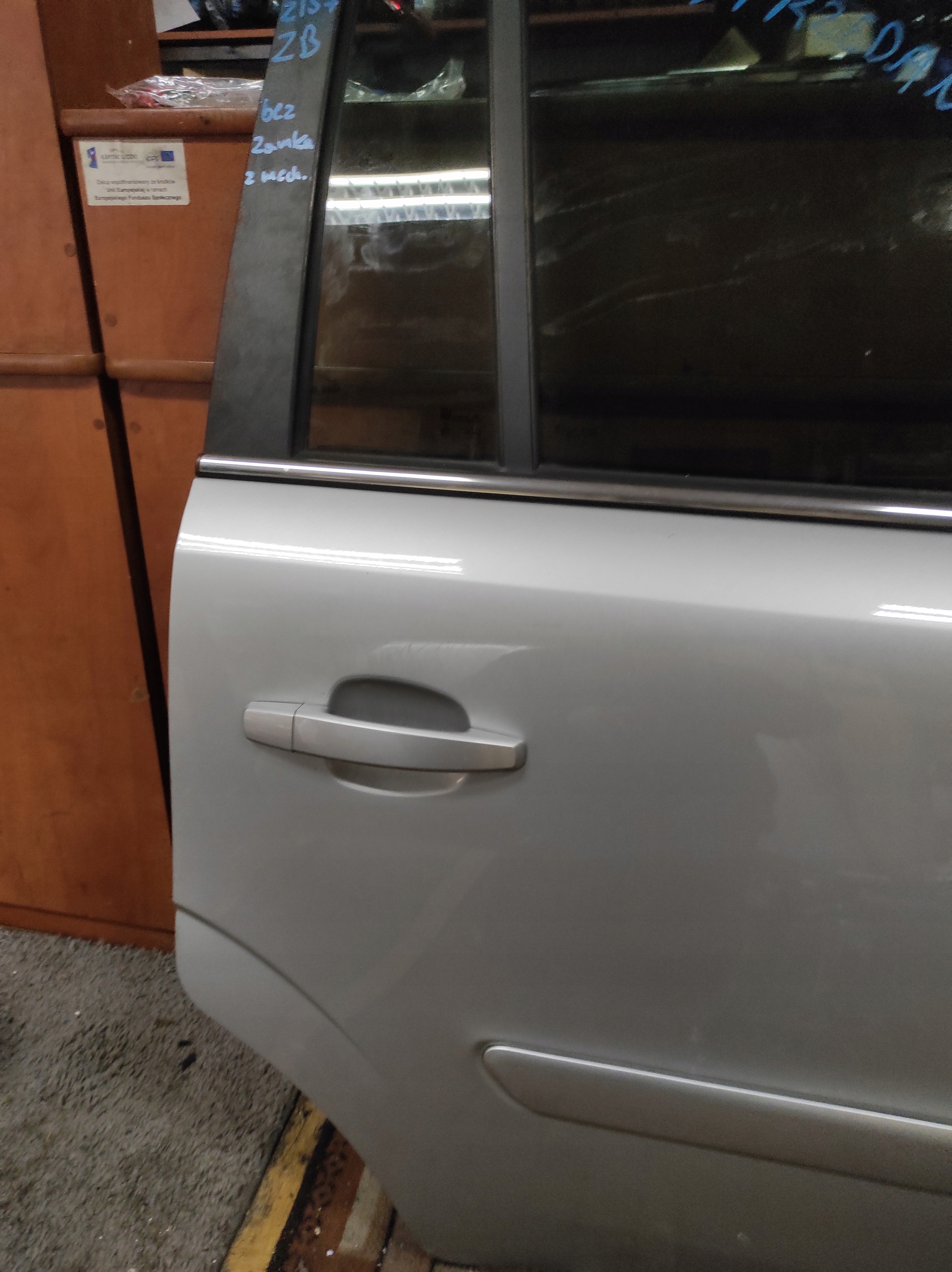 OPEL ZAFIRA B door rear part right Z157 unprotected