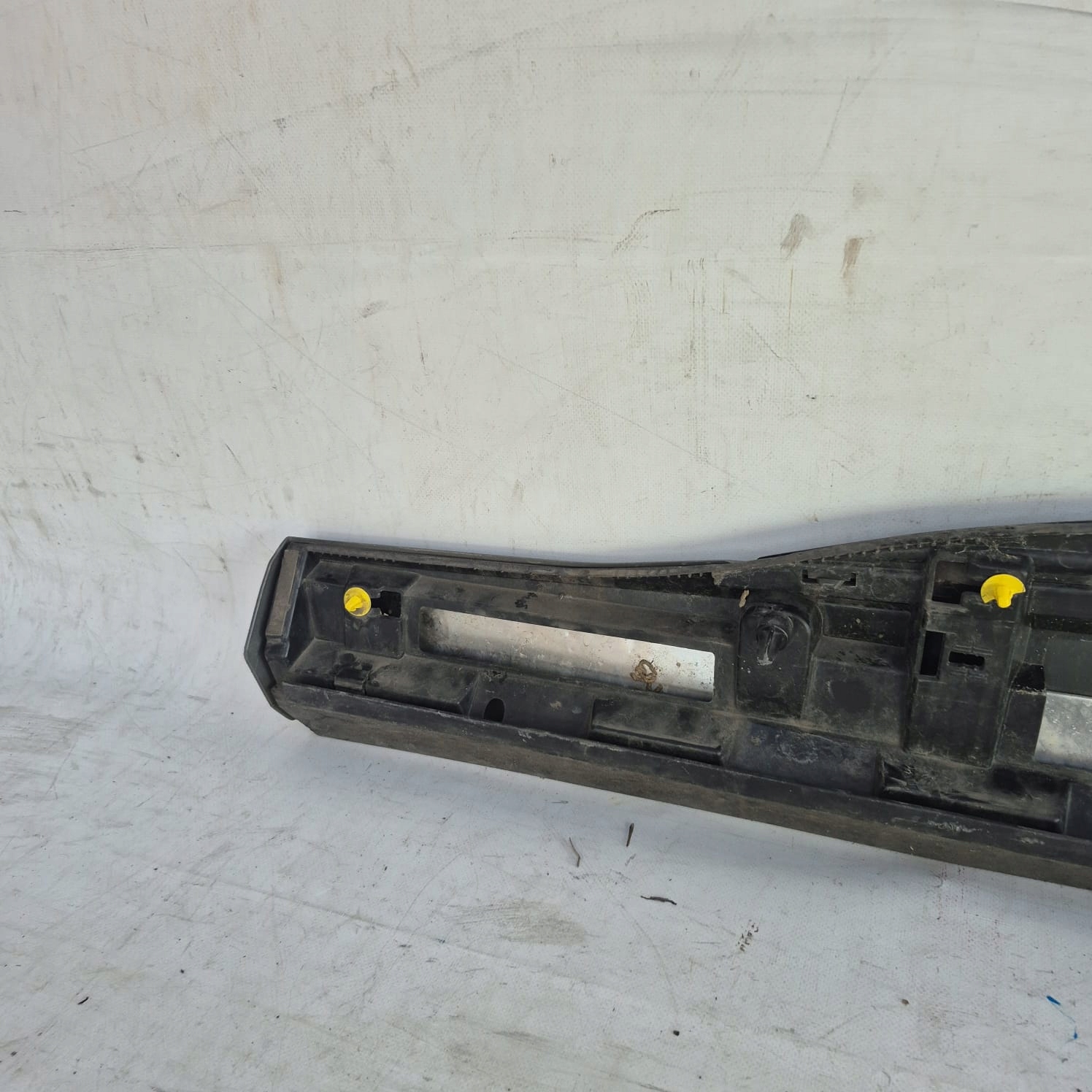 AUDI Q4 E-TRON 4KE moulding door right front front 4KE853960