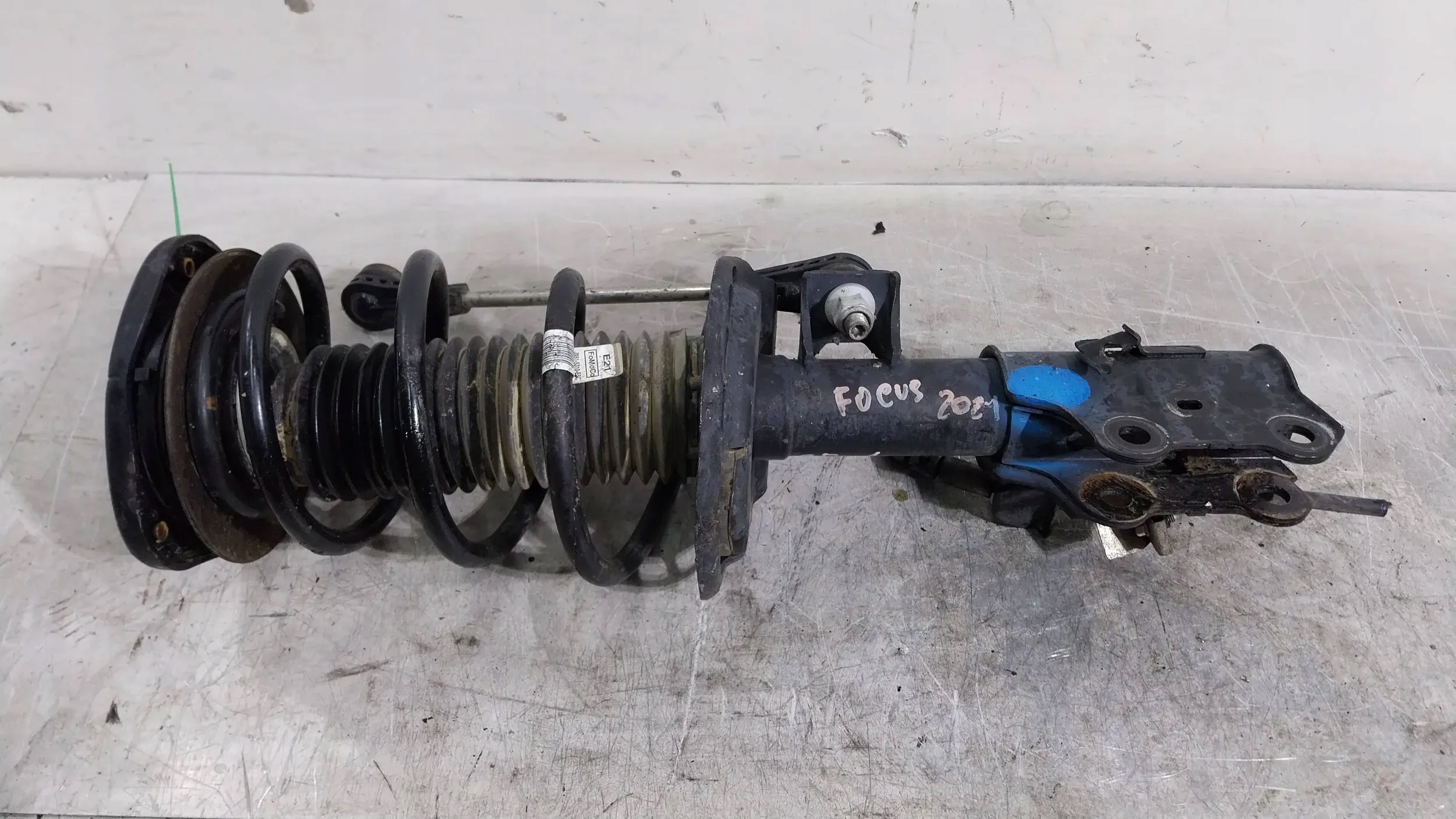 shock absorber front left JX6118K001ELG FORD FOCUS IV MK4
