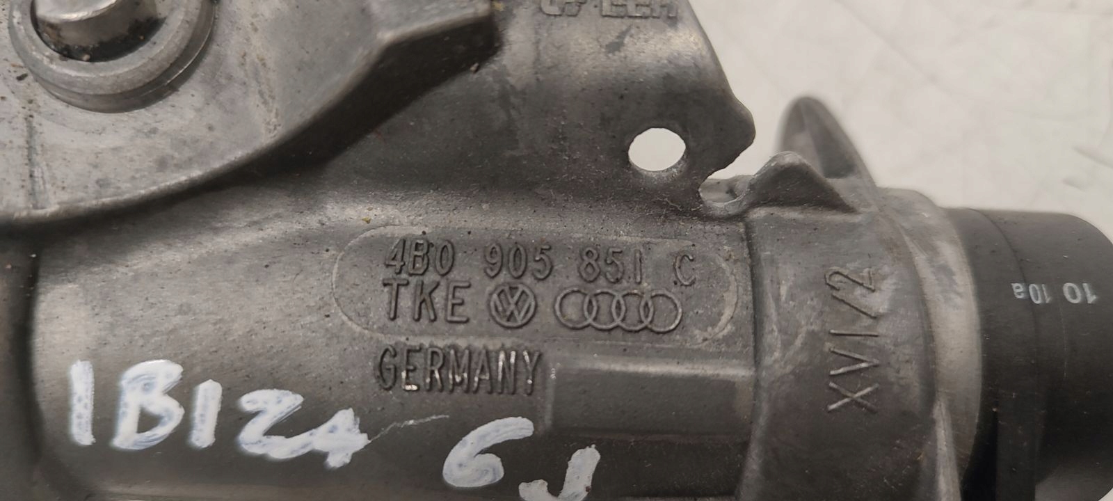 ignition lock cylinder key cup Seat Ibiza 6J 5D 1,6 TDI