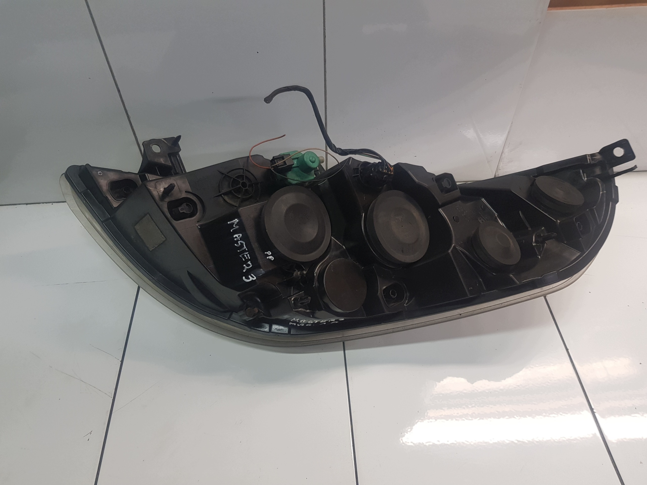 RENAULT MASTER III OPEL MOVANO B light right front 170646-02 UK ANGLIK
