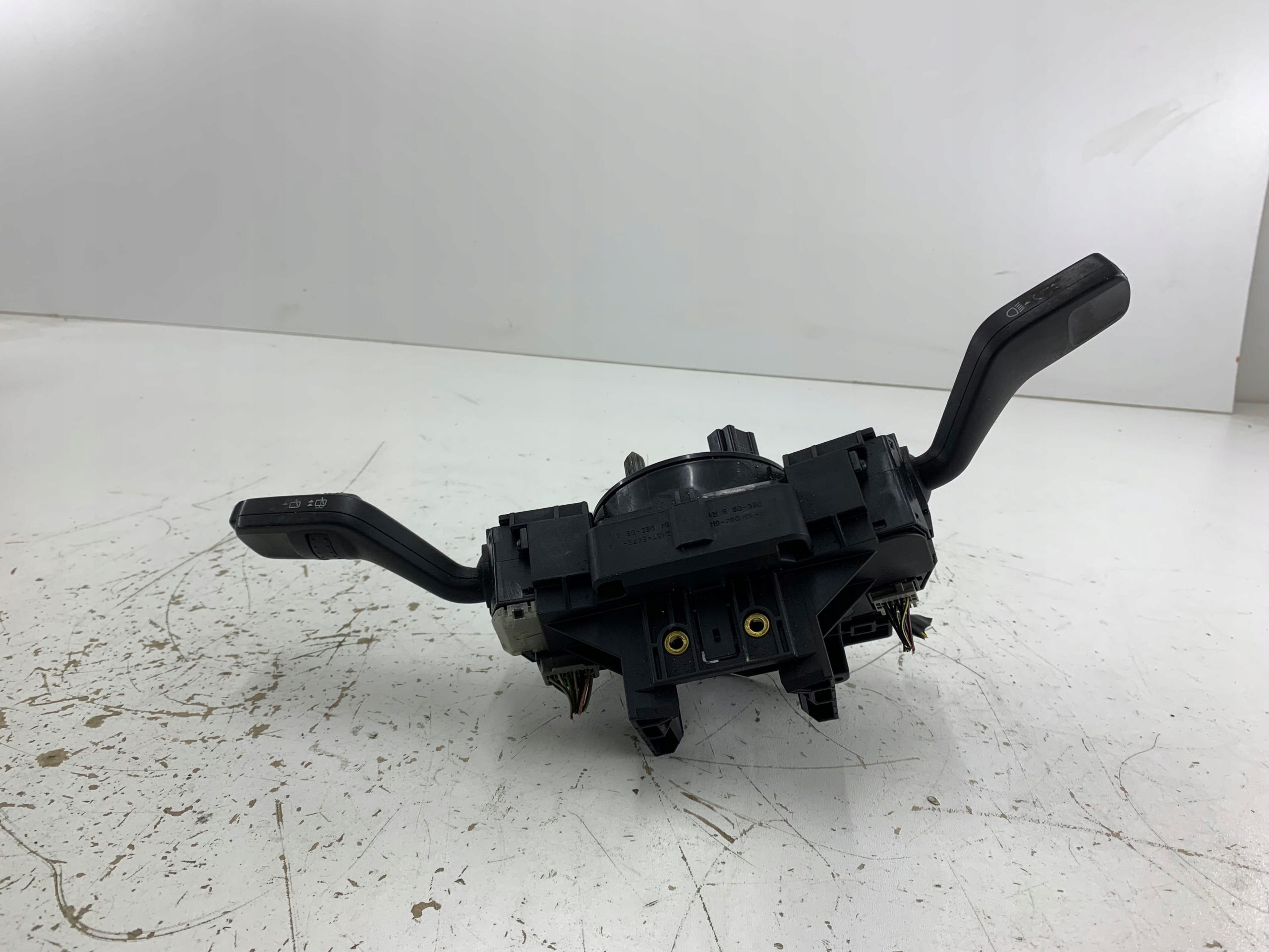 FORD FOCUS MK2 DEVIO LUCI TERGICRISTALLO TERGI 4M5T14A664AB