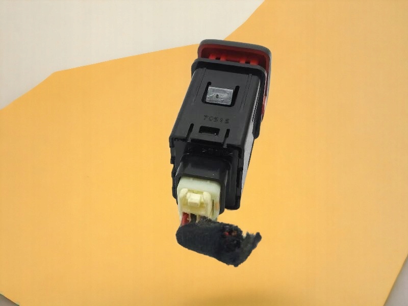 switch of warning lights 93790-D4000 Kia Optima IV (2015-2020)