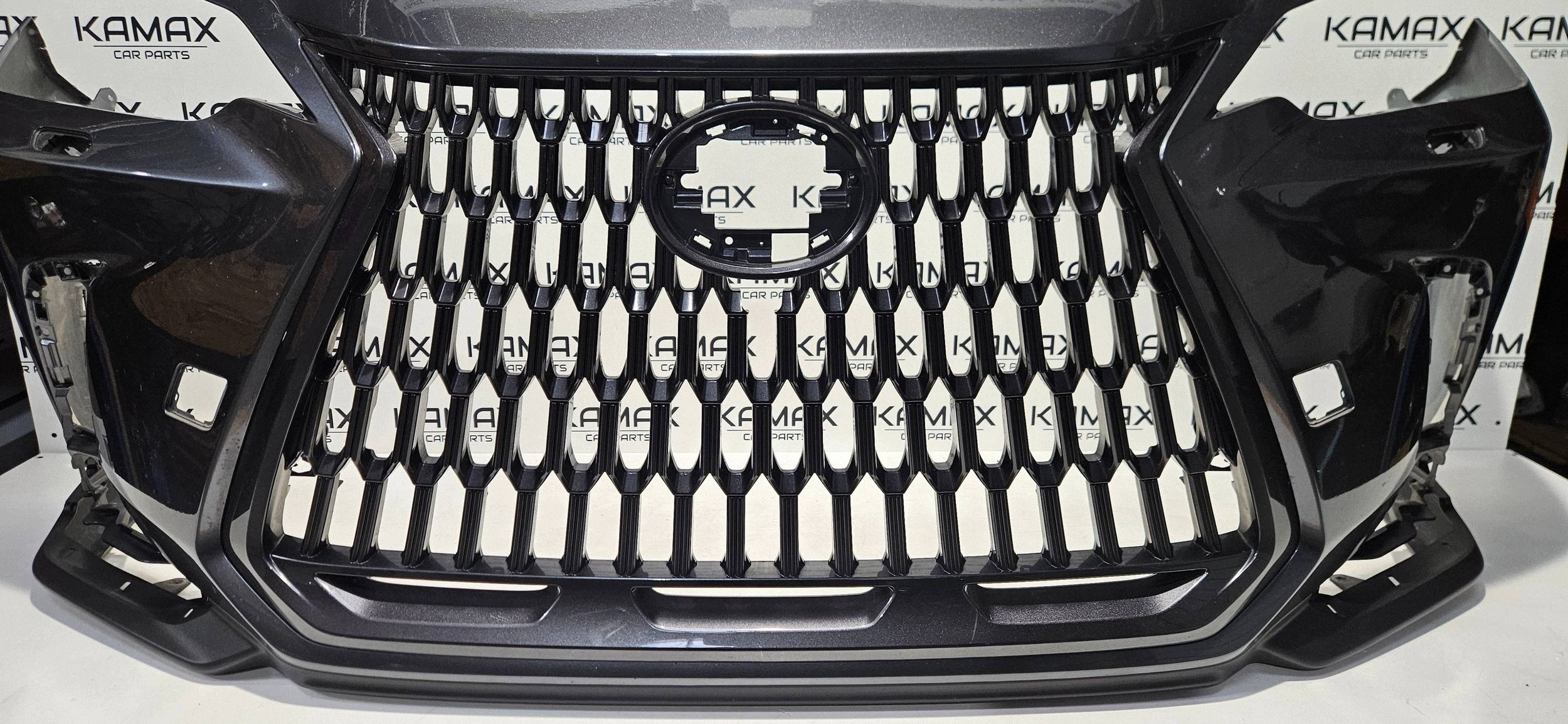 frontstoßstange grill unter KAMERE LEXUS NX II 21- PDC spritzdüsen 52119-78450