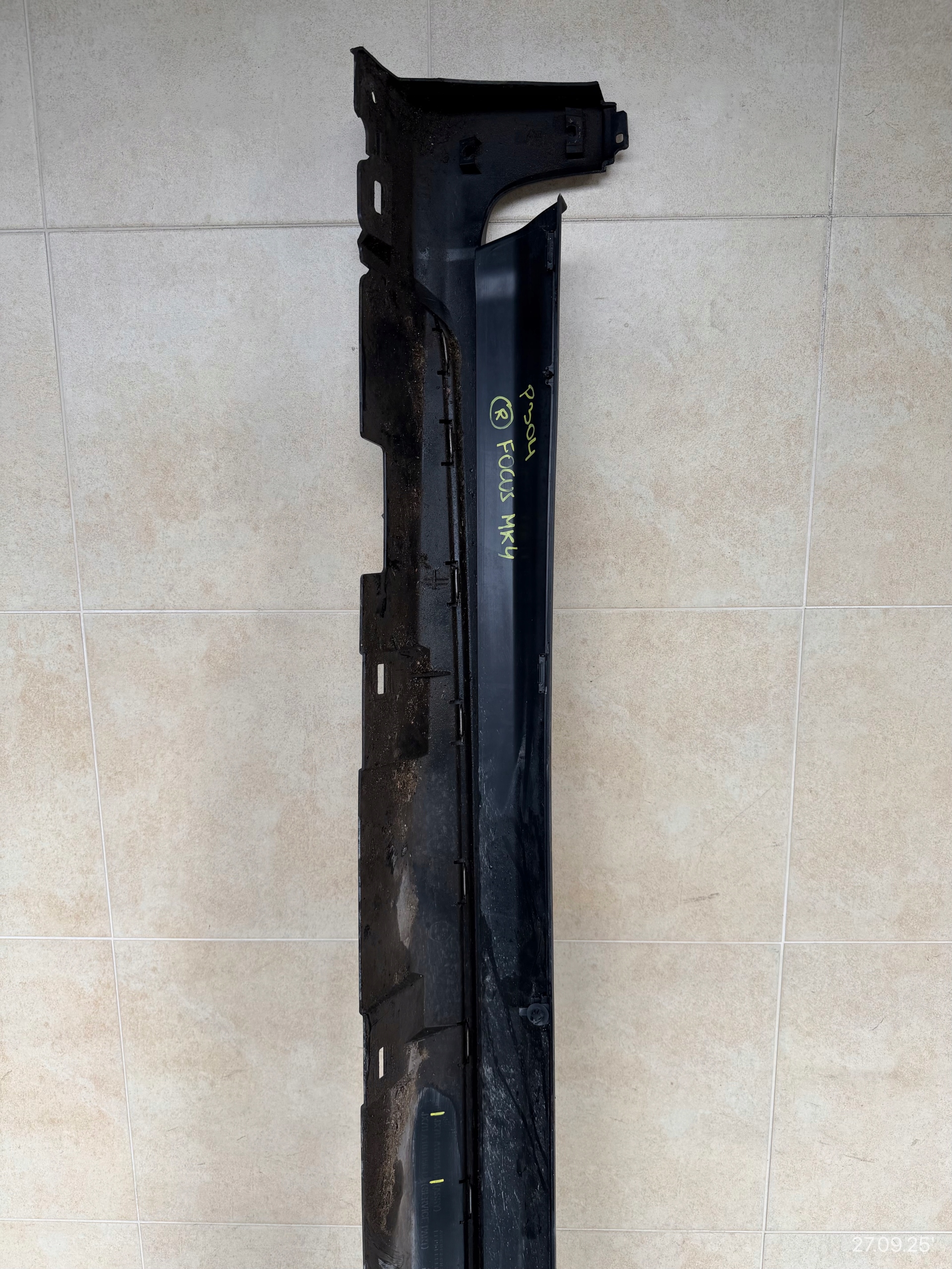 moulding threshold right FORD FOCUS MK4 ST-LINE JX7B-A10154-B