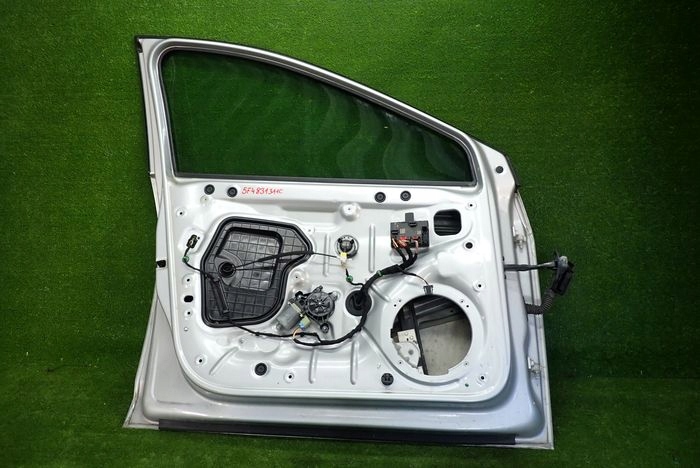 SEAT LEON III door left front front