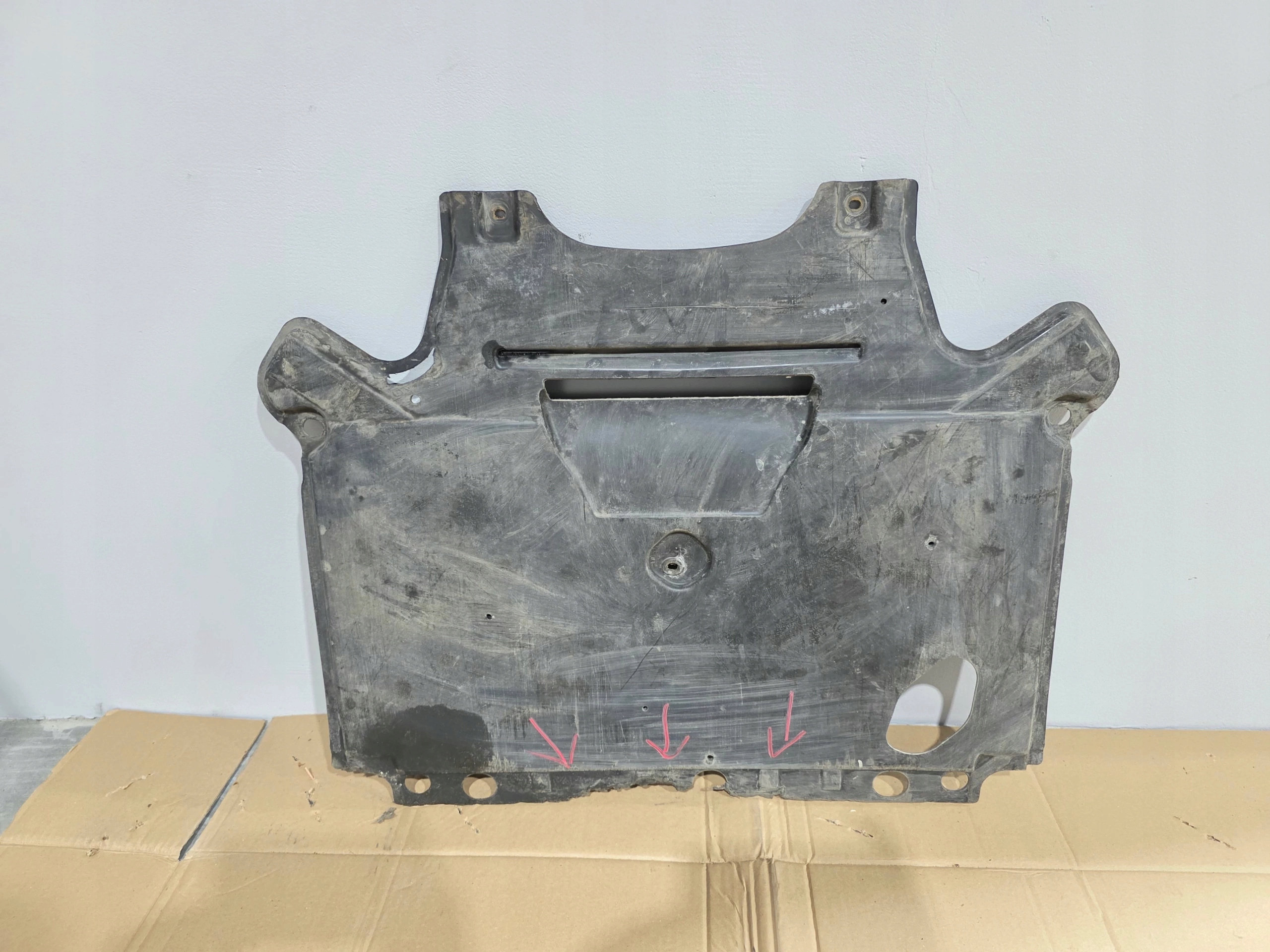 Blende Abdeckung abdeckung unter Getriebe AUDI A4 B8 A5 8K2863822L 1/26