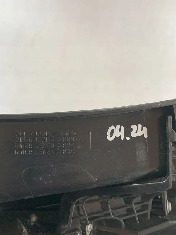 Mitsubishi Eclipse Cross 17-20r light left rear part rear 04.24