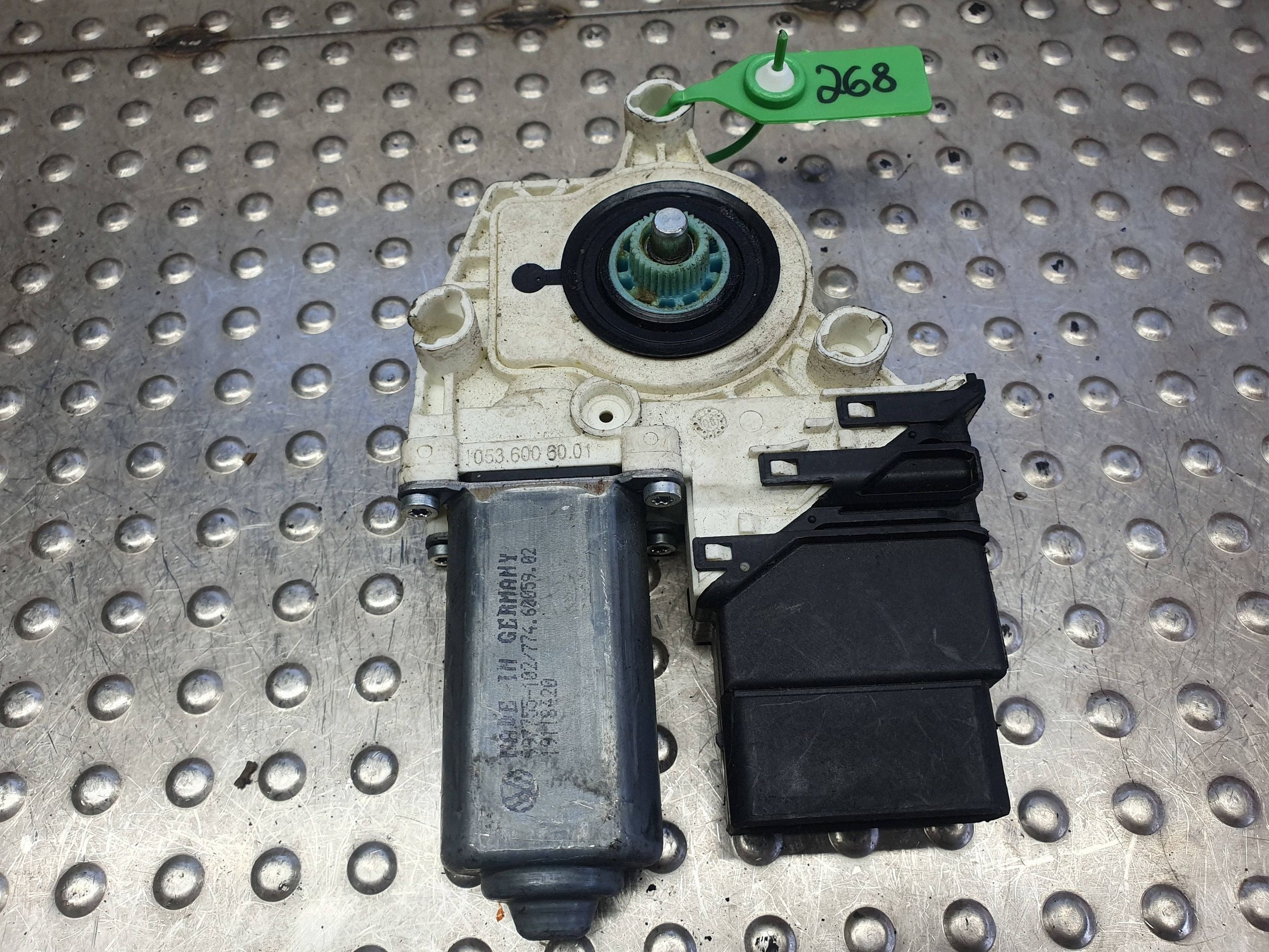 motor emelő ablak bal hátsó 1K0959703AL VW GOLF V VI