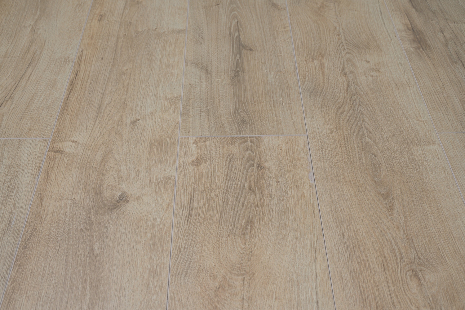 PANELE PODŁOGOWE KRONOTEX ADVANCED AC4 8mm V4 FUGA