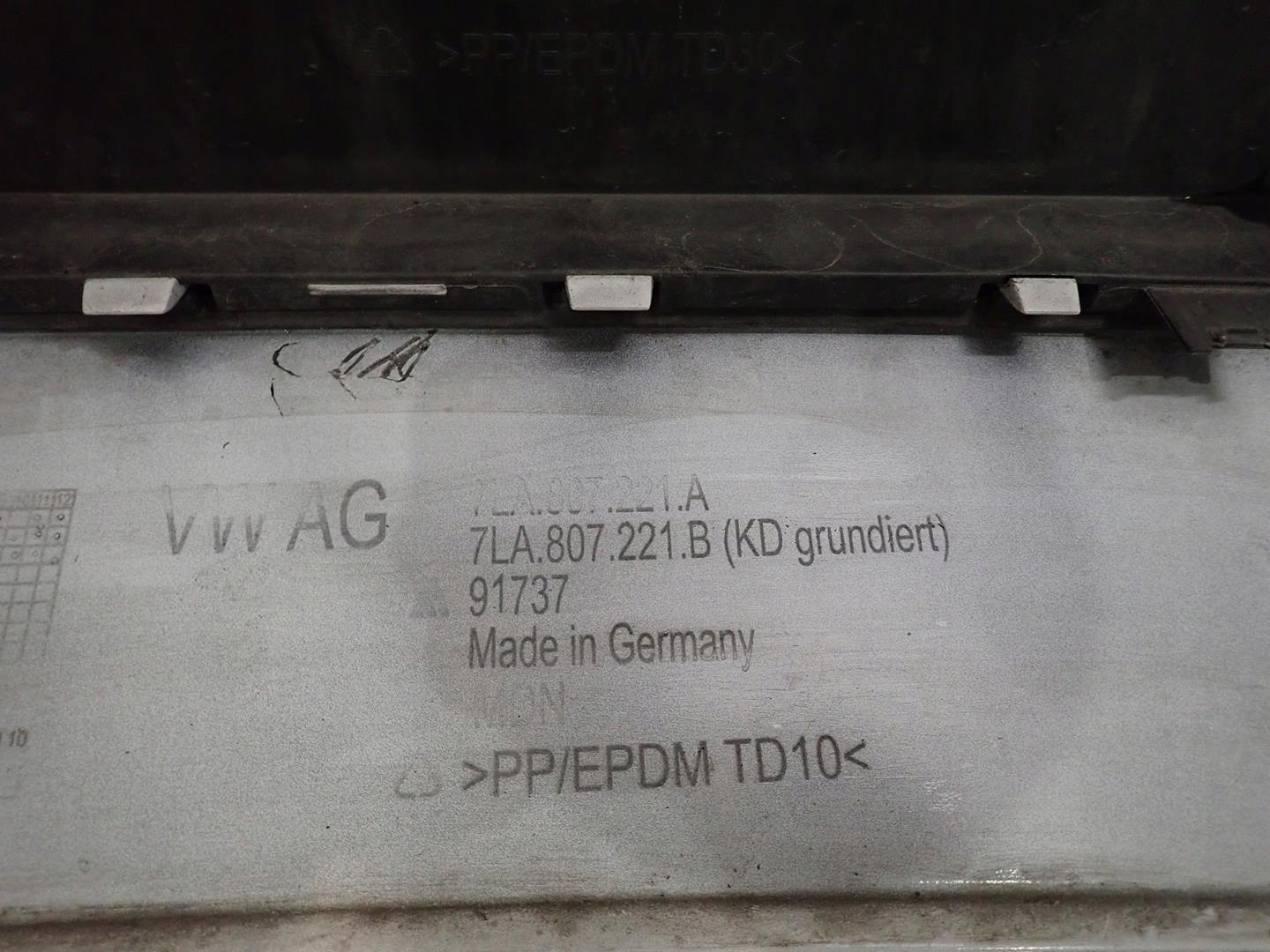 bumper front front VW T6 LIFT 2019- 7LA807221B
