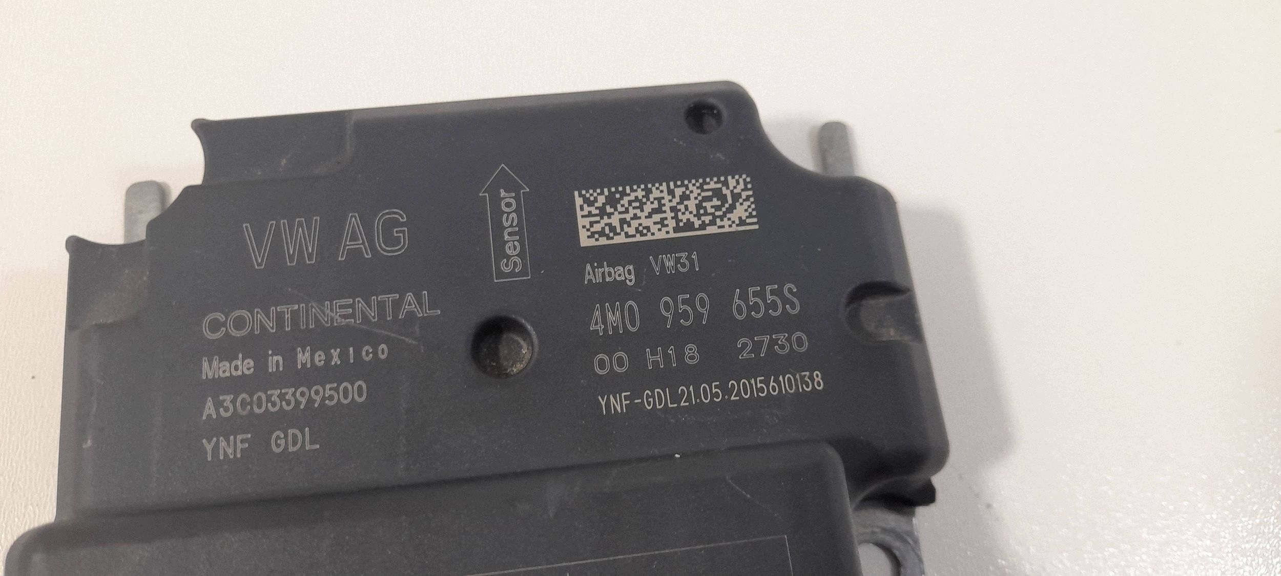 Porsche Cayenne 9Y0 9Y3 control unit airbag 4M0959655 (PR2)