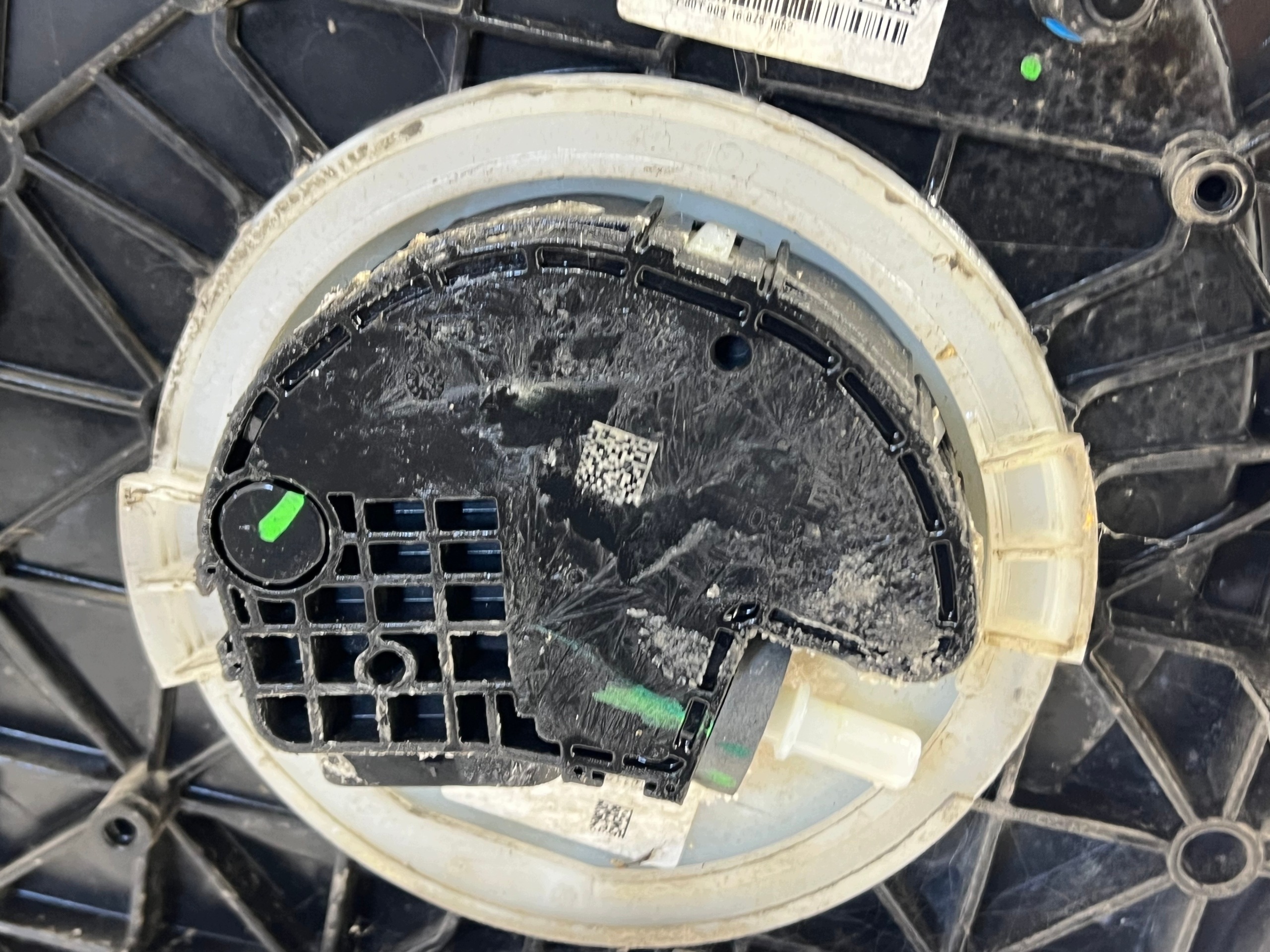 Behälter ADBLUE AUDI A4 B9 A5 8W 8W0 8W0131878AC 4M0907355