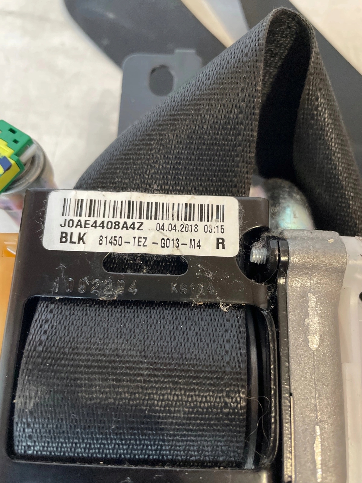 tension belt safety front front right Honda Civic X