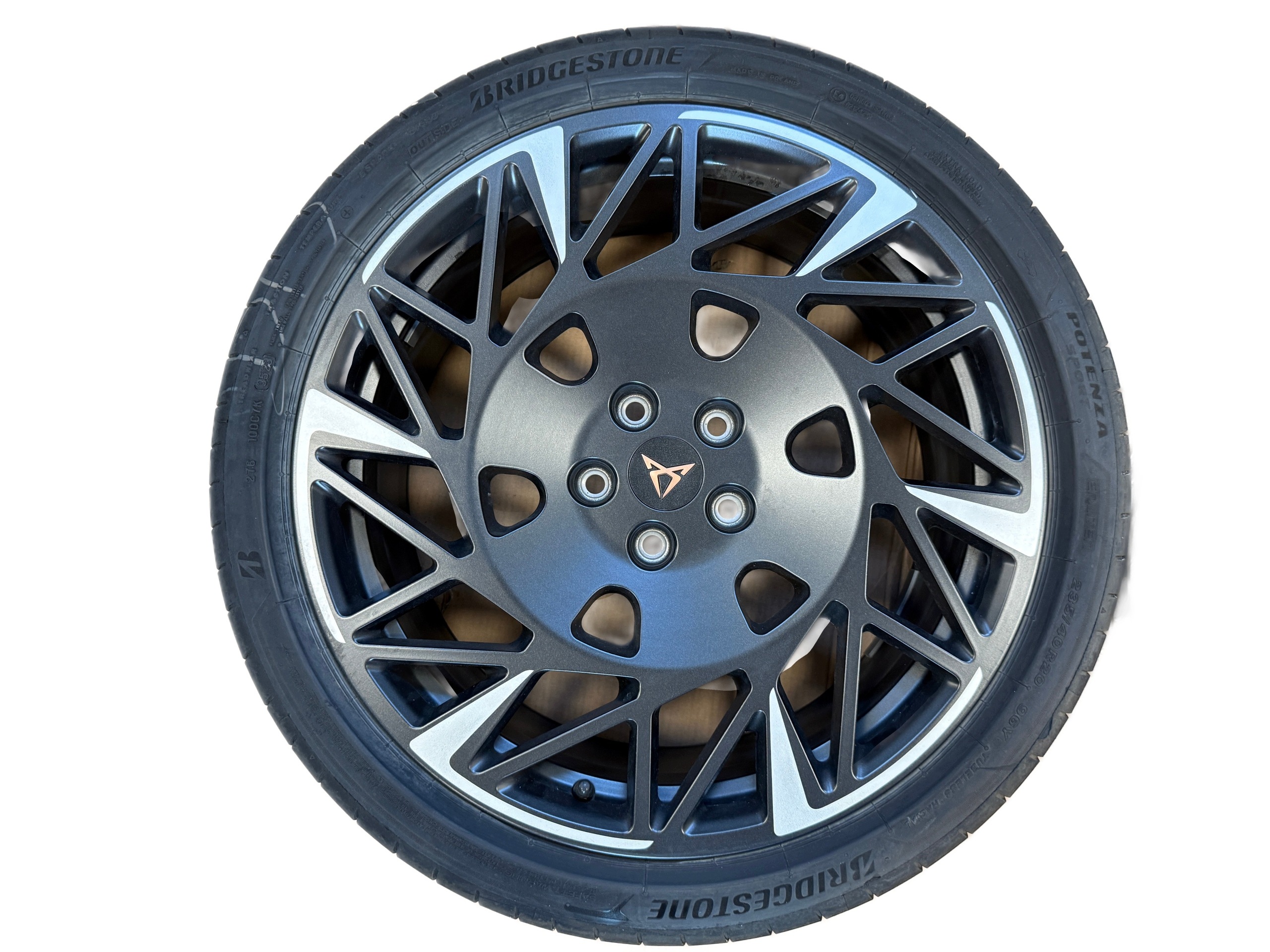 CUPRA BORN wheels discs 235/40R20 BRIDGESTONE
