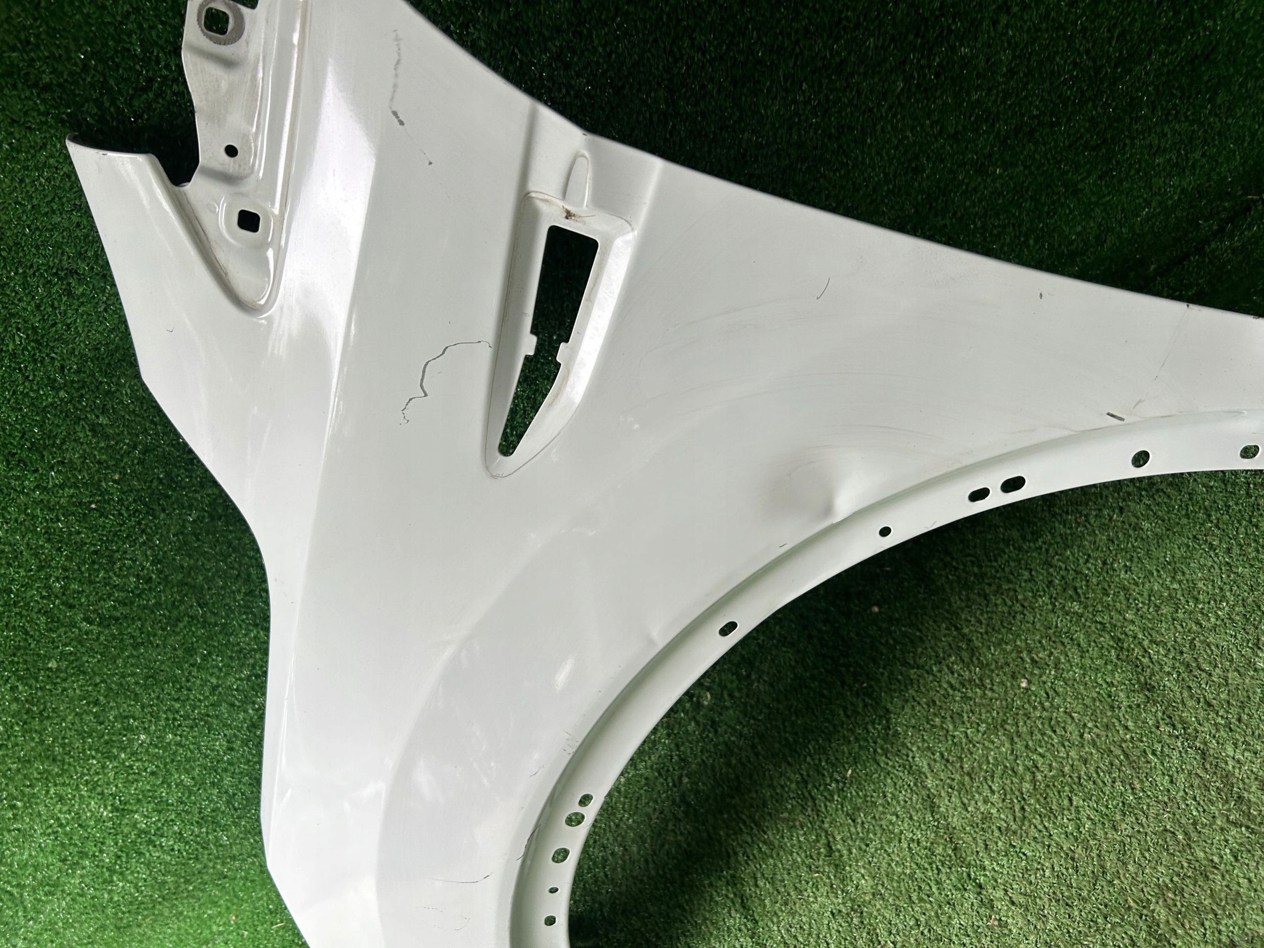 Ford Kuga II 2016 fender front