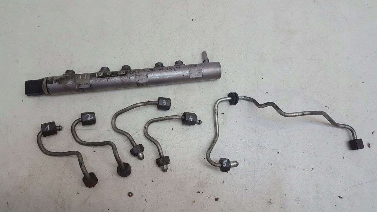 Rampe injection rurki BMW E91 2,0D
