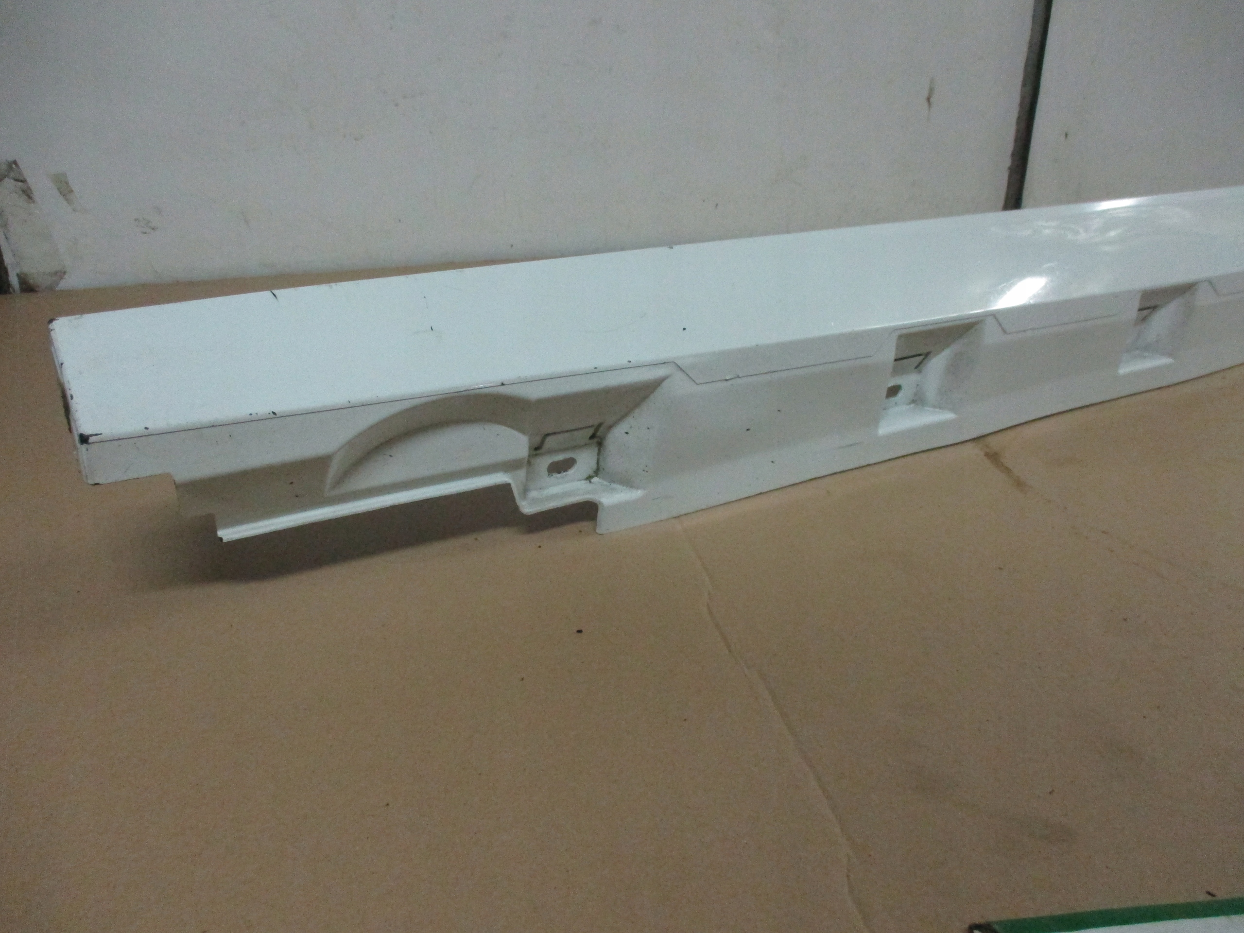 moulding threshold left VW Passat B8 3G0853857