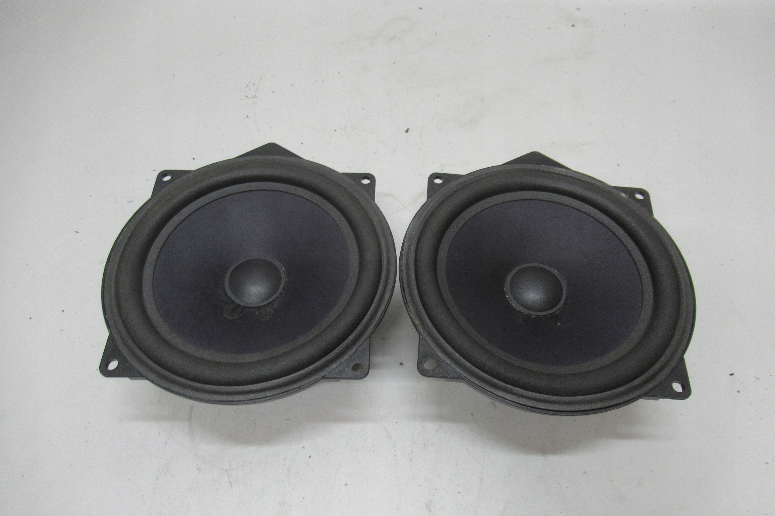 VW PHAETON 06R speaker door 3D0035454B
