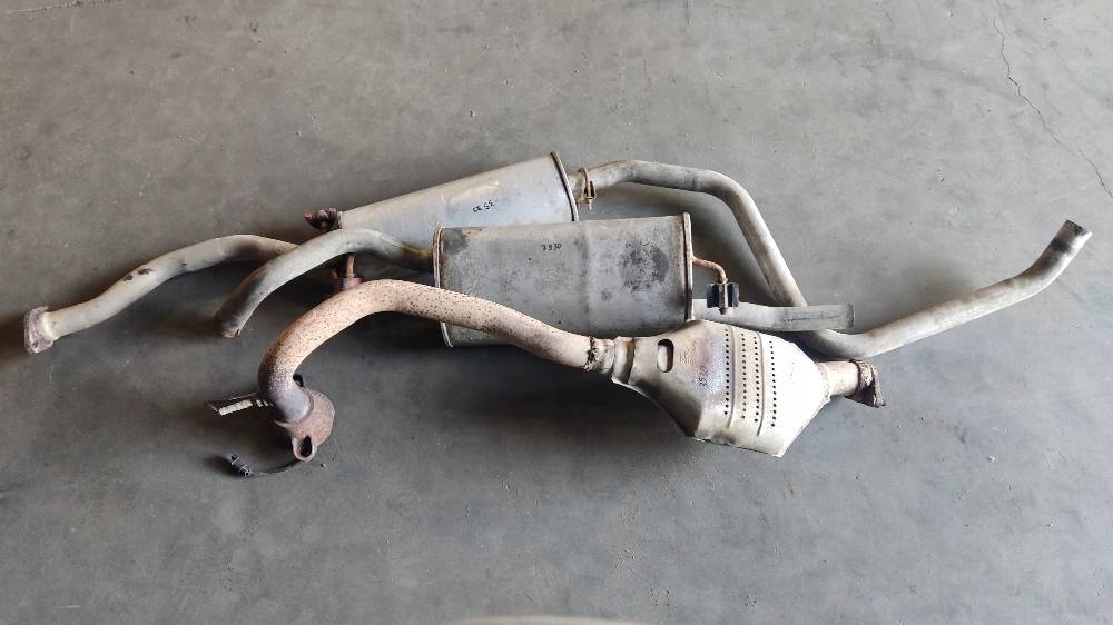TŁUMIK WYDECH KOMPLET KATALIZATOR PUSTY ESCORT 98R