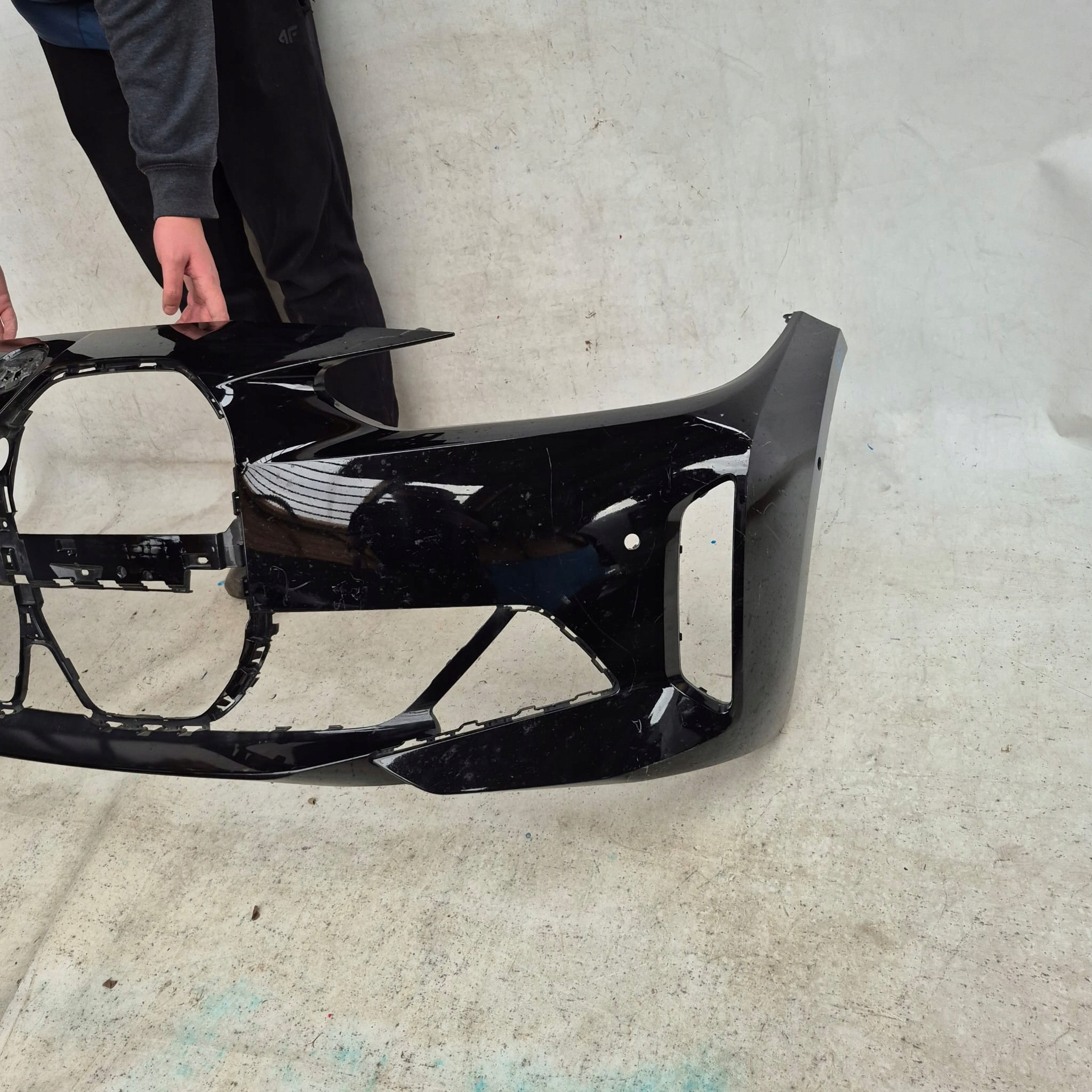 BMW 4 I4 G26 BEV ZWYKLY BASIS 21- bumper front front PDC 8738585
