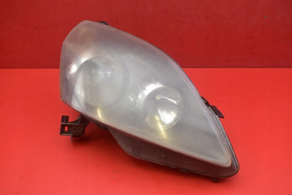 REFLEKTOR right light front EU 24451053 OPEL ZAFIRA B 05-10