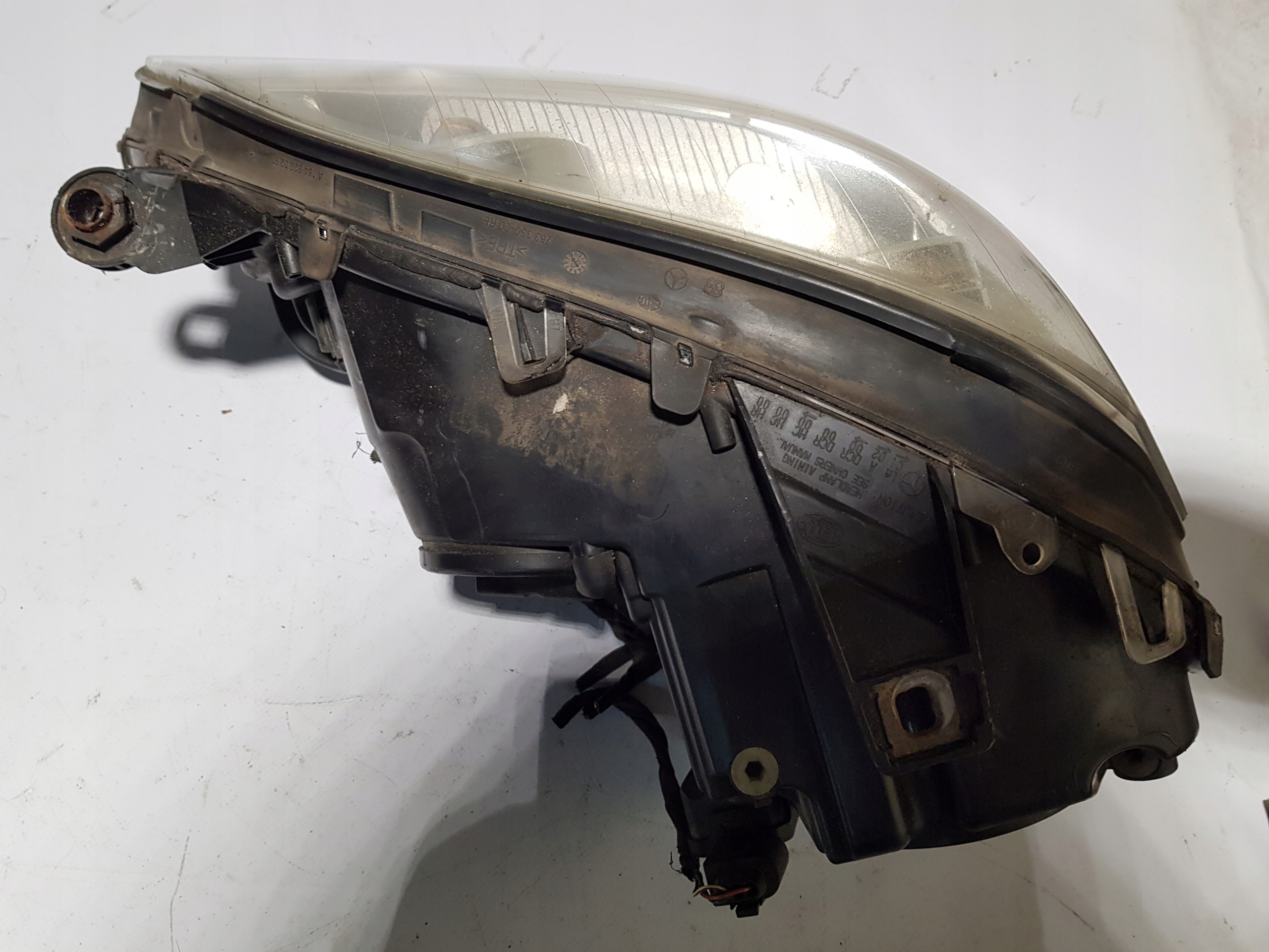 MERCEDES ML W164 light right front UK