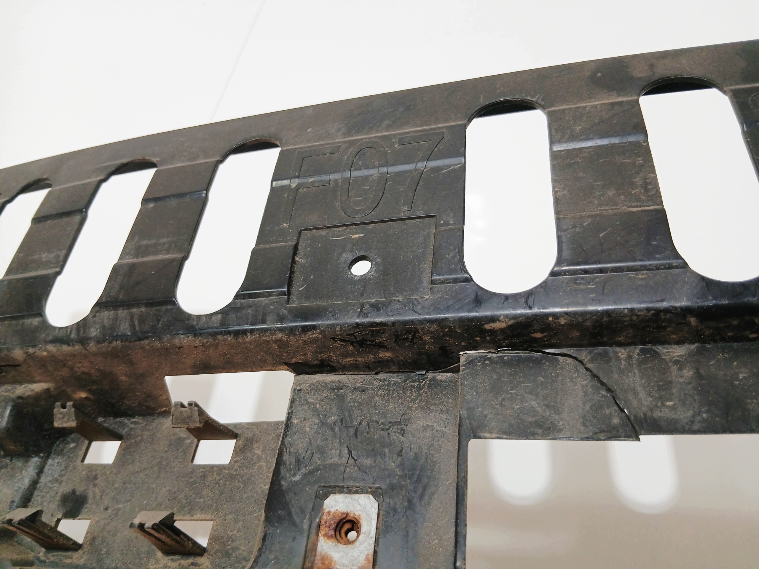 bumper bracket rear part BMW F07 M PAKIET 7313231