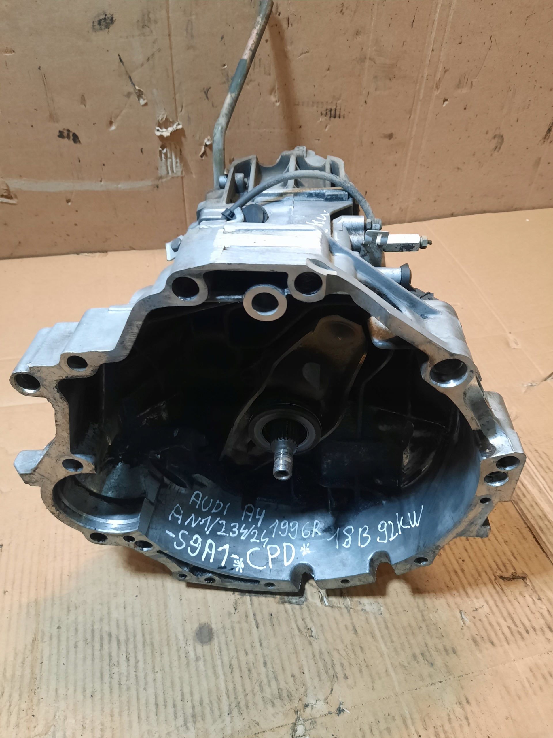 Getriebe *CPD* AUDI A4 1.8B 92KW 1996R