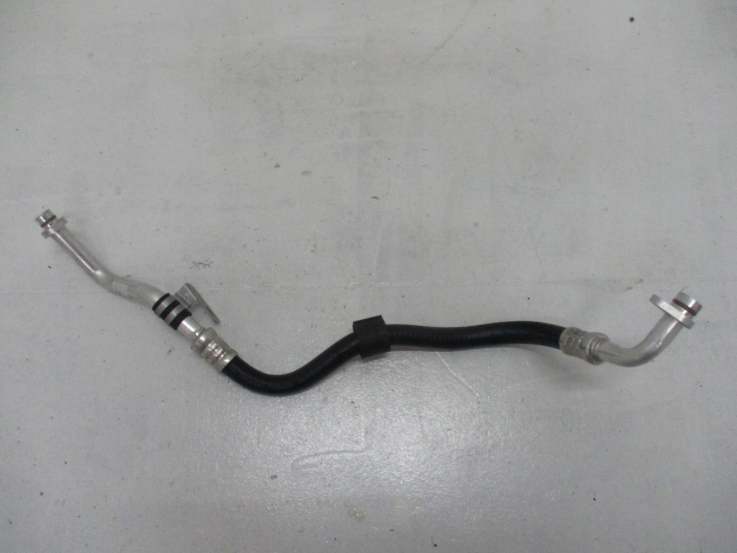 WAZ PRZEWOD KLIMATYZACJI DACIA DUSTER 924540461R