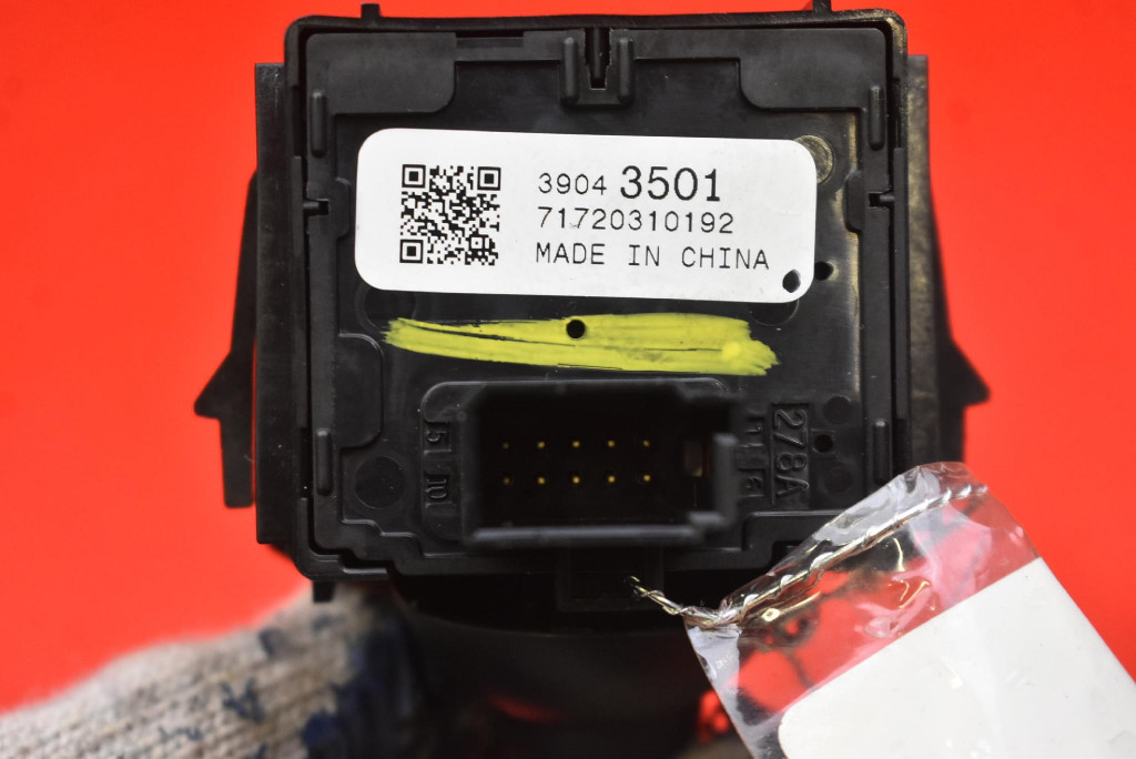 MANETKA switch indicators 39043501 OPEL ASTRA 5 V K 15-20