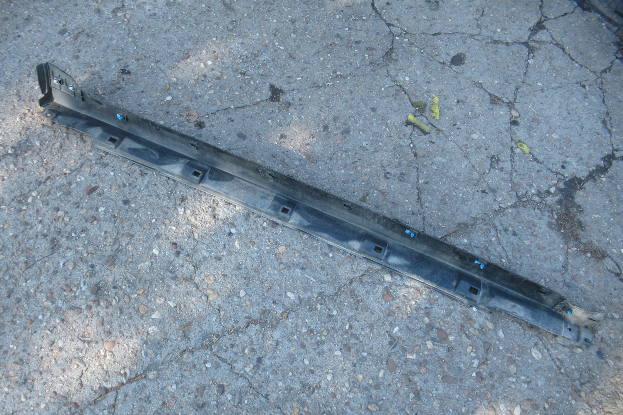 SUBARU XV 12R moulding threshold left 91112FJ150