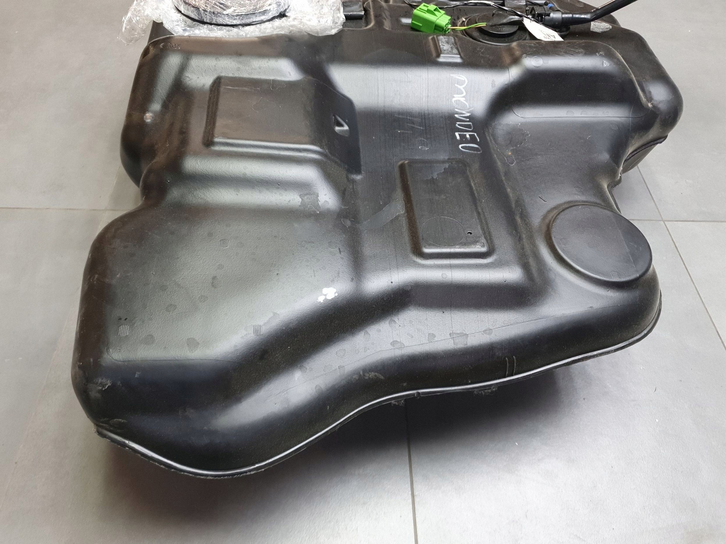 Ford Mondeo MK IV 2.0 TDCI tank 6G919002CJ