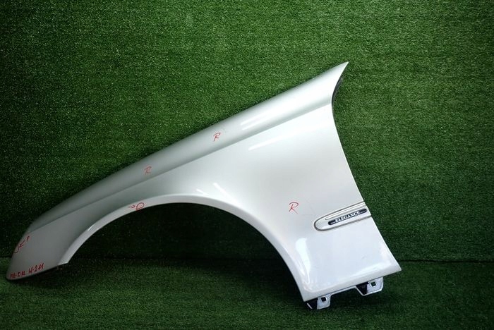 MERCEDES W211 211 E-KLASA fender left front front