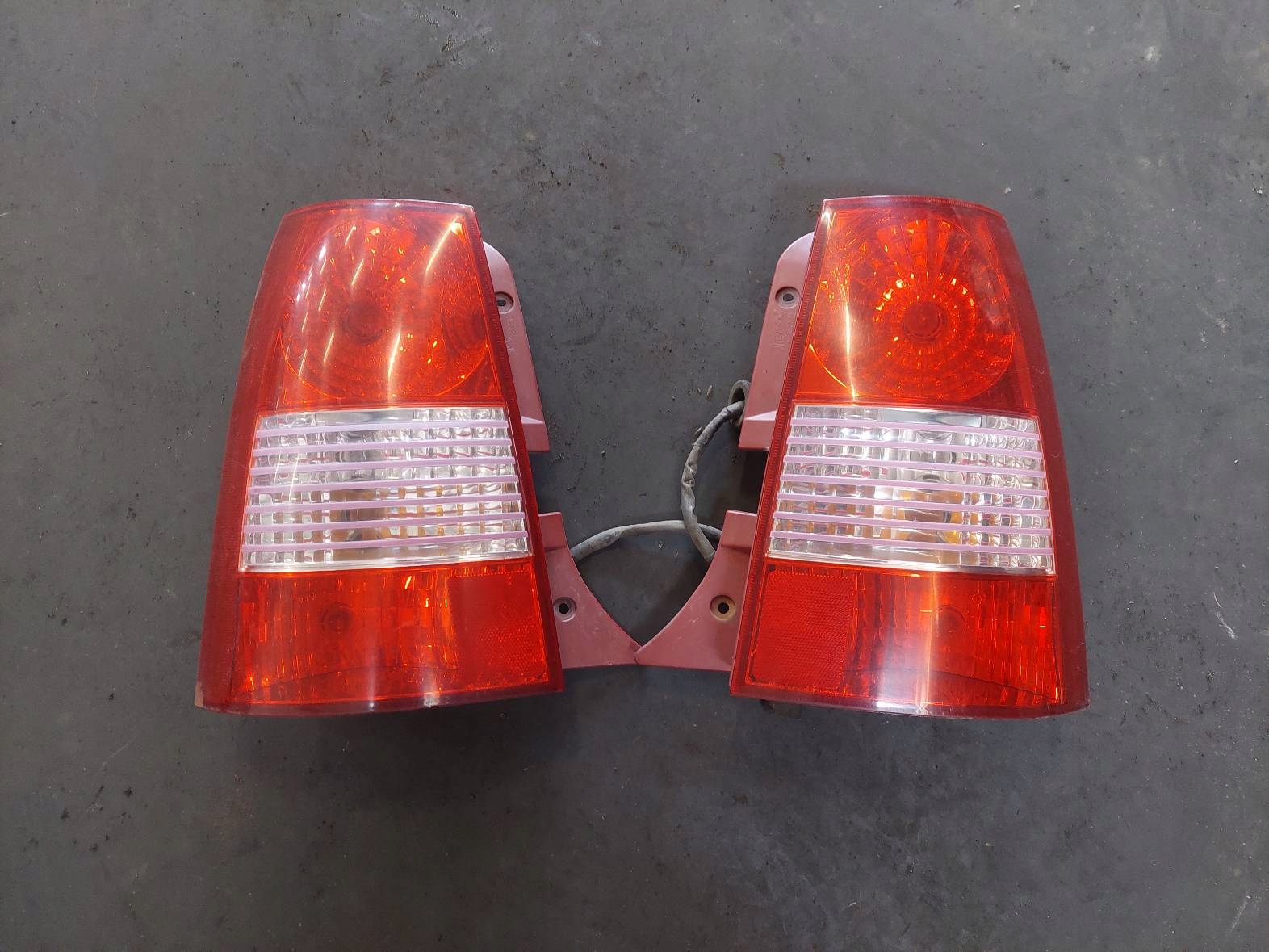 trunk door boot + lights KIA PICANTO and HB 5D O3