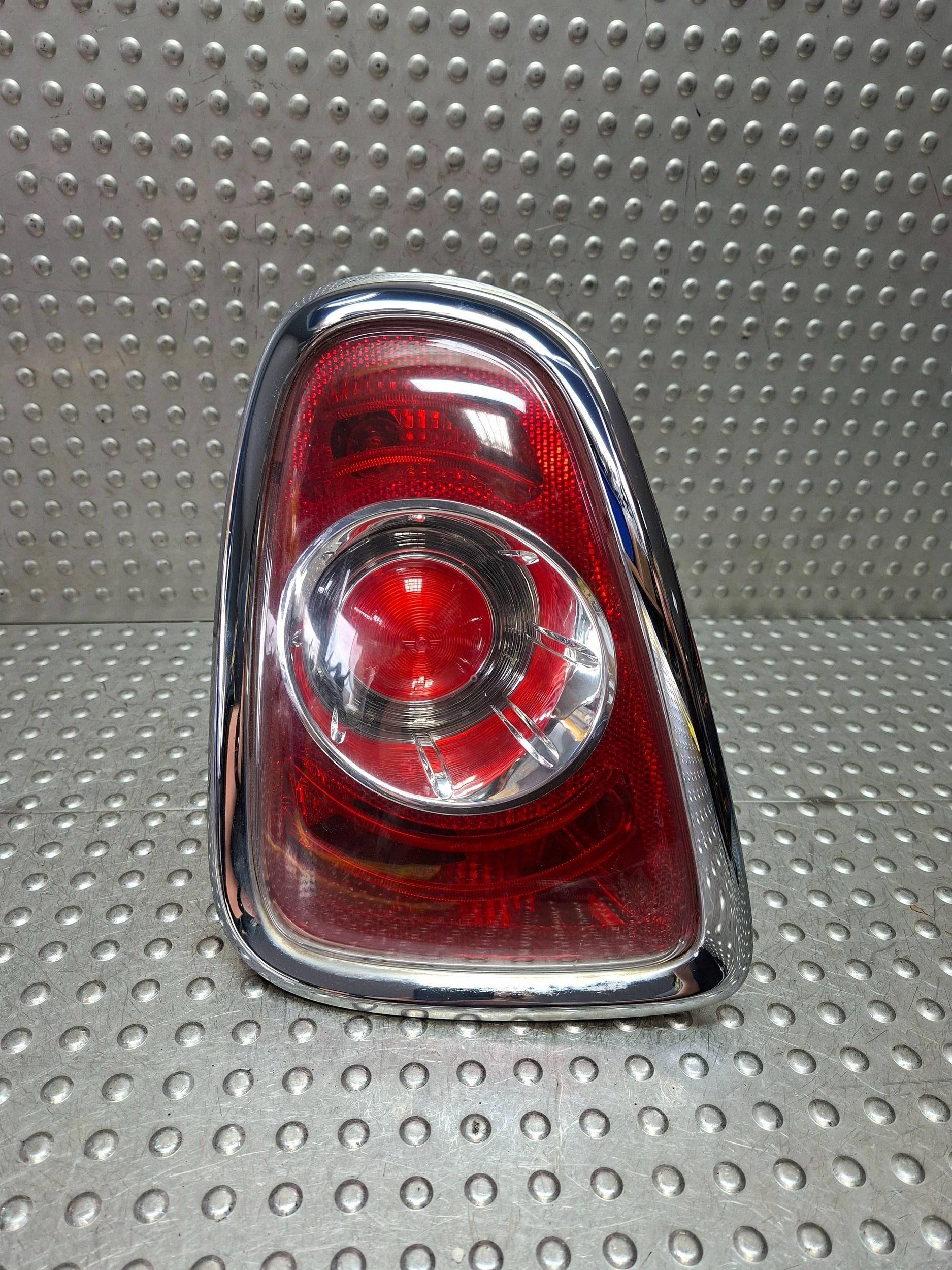 light rear part left MINI COOPER R56 LIFT 10-13 LED 7255591