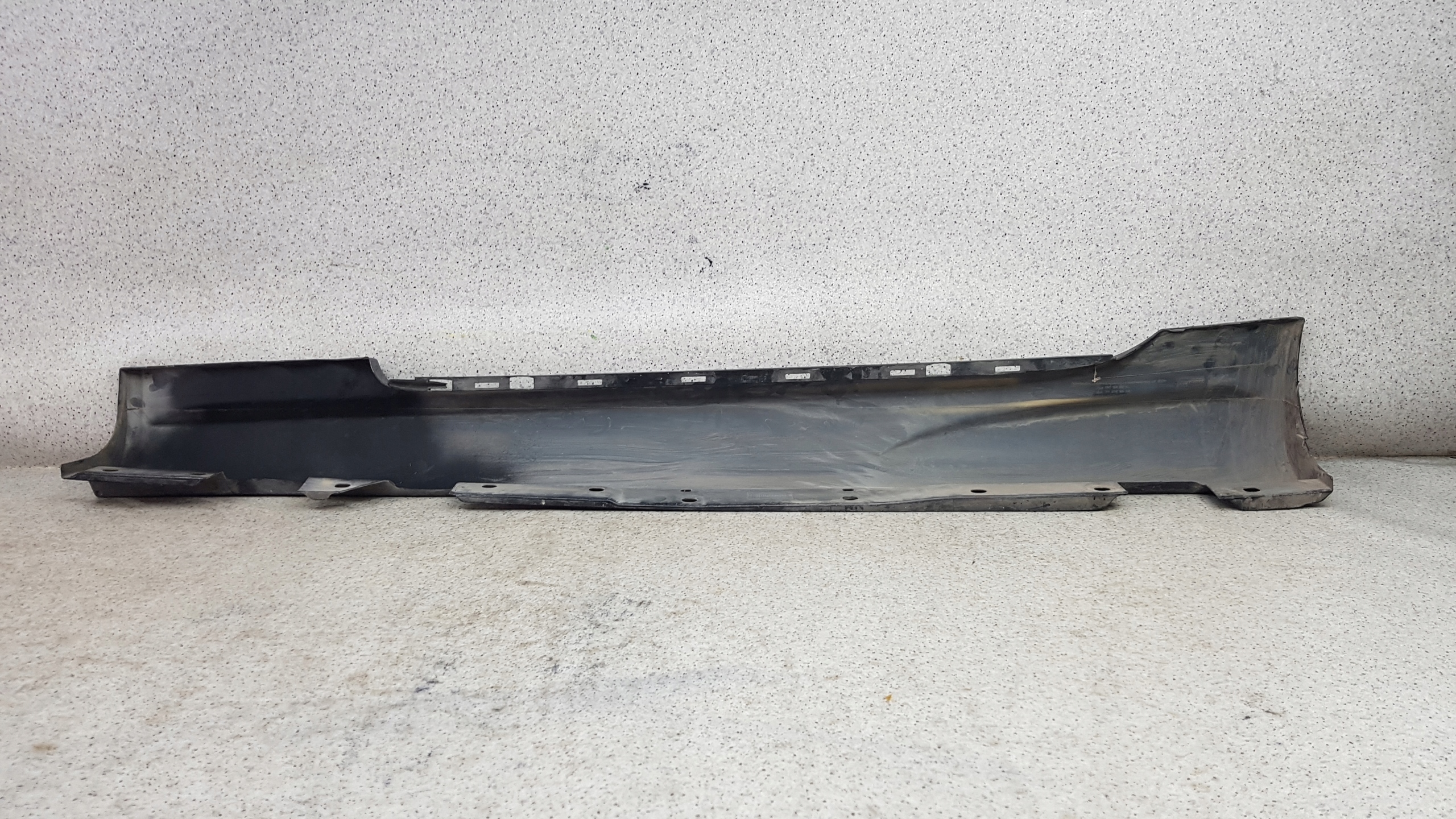 MERCEDES SLK R171 171 AMG 55 right moulding threshold 3520