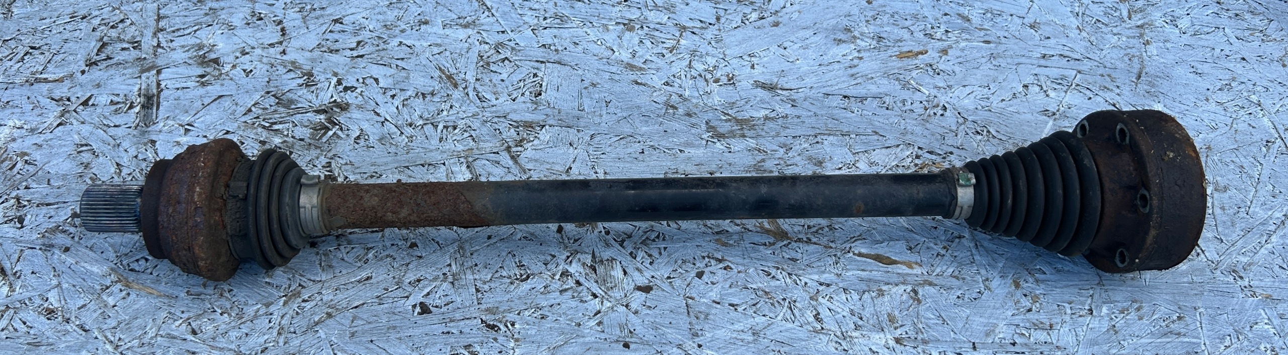 semi-axis right rear part rear VW PASSAT B8 2.0 TDI 4MOTION 14