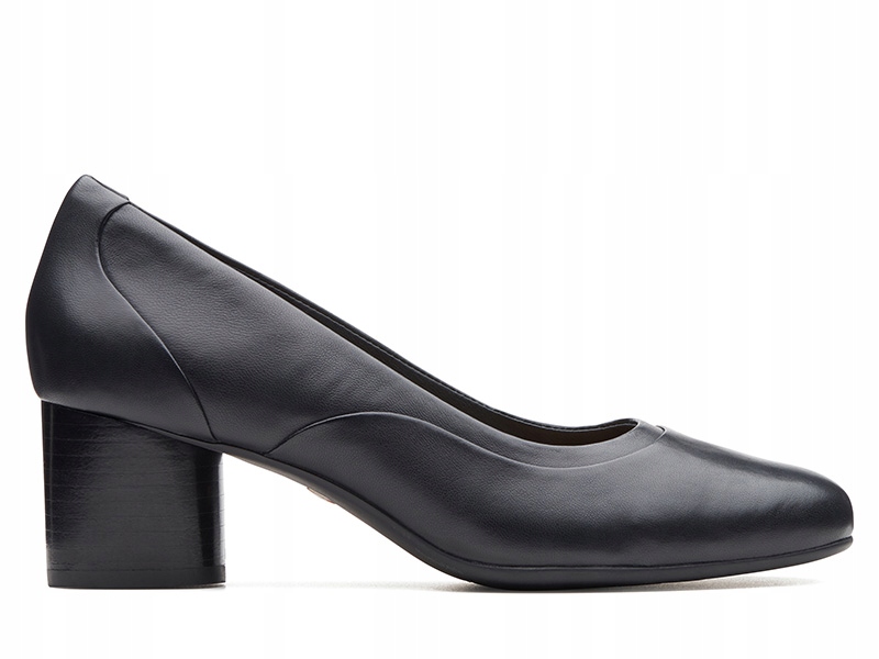 

Clarks Czółenka czarne skórzane Un Cosmo Step 37