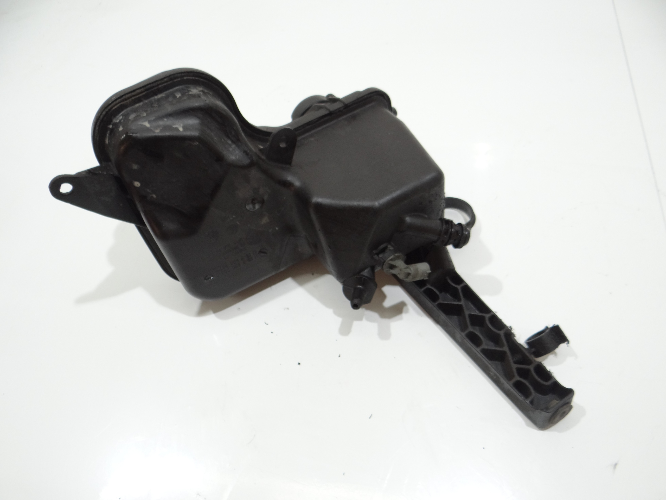 Réservoir eau BMW E60 E61 LCI 3.0D 7800293 (4287892)