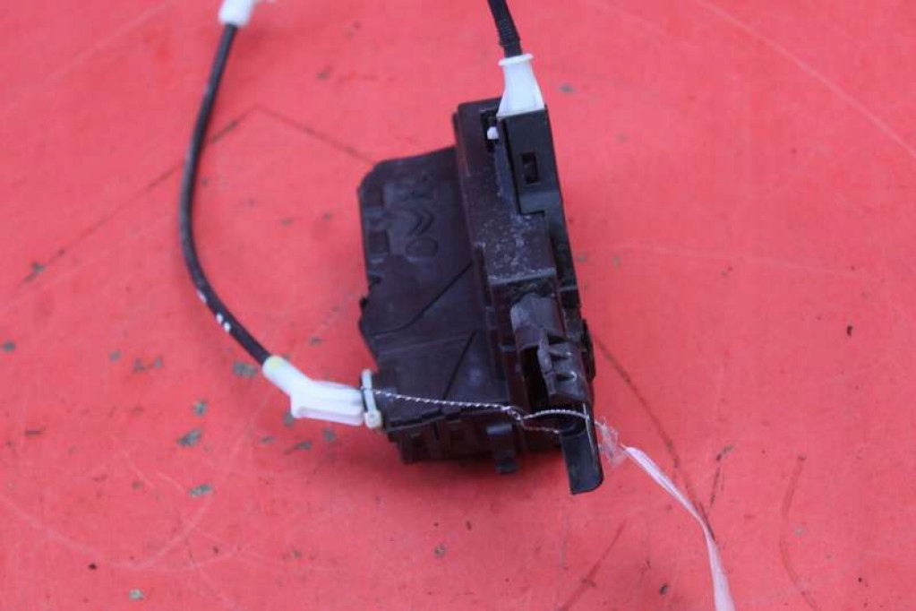 lock door right front front EU A01535E PEUGEOT 3008 1 and 10-13