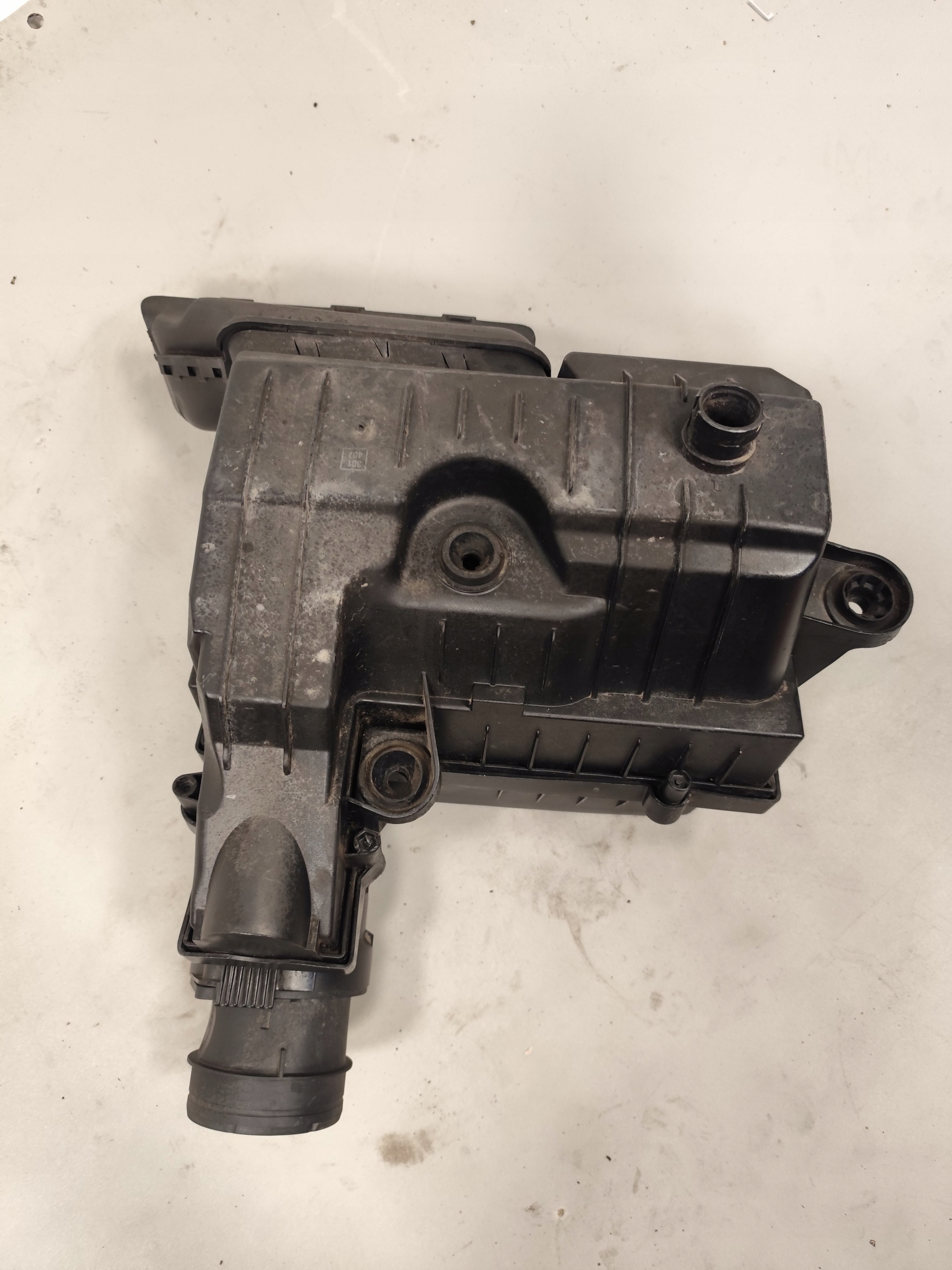 VW PASSAT B8 3G Gehäuse filter luft