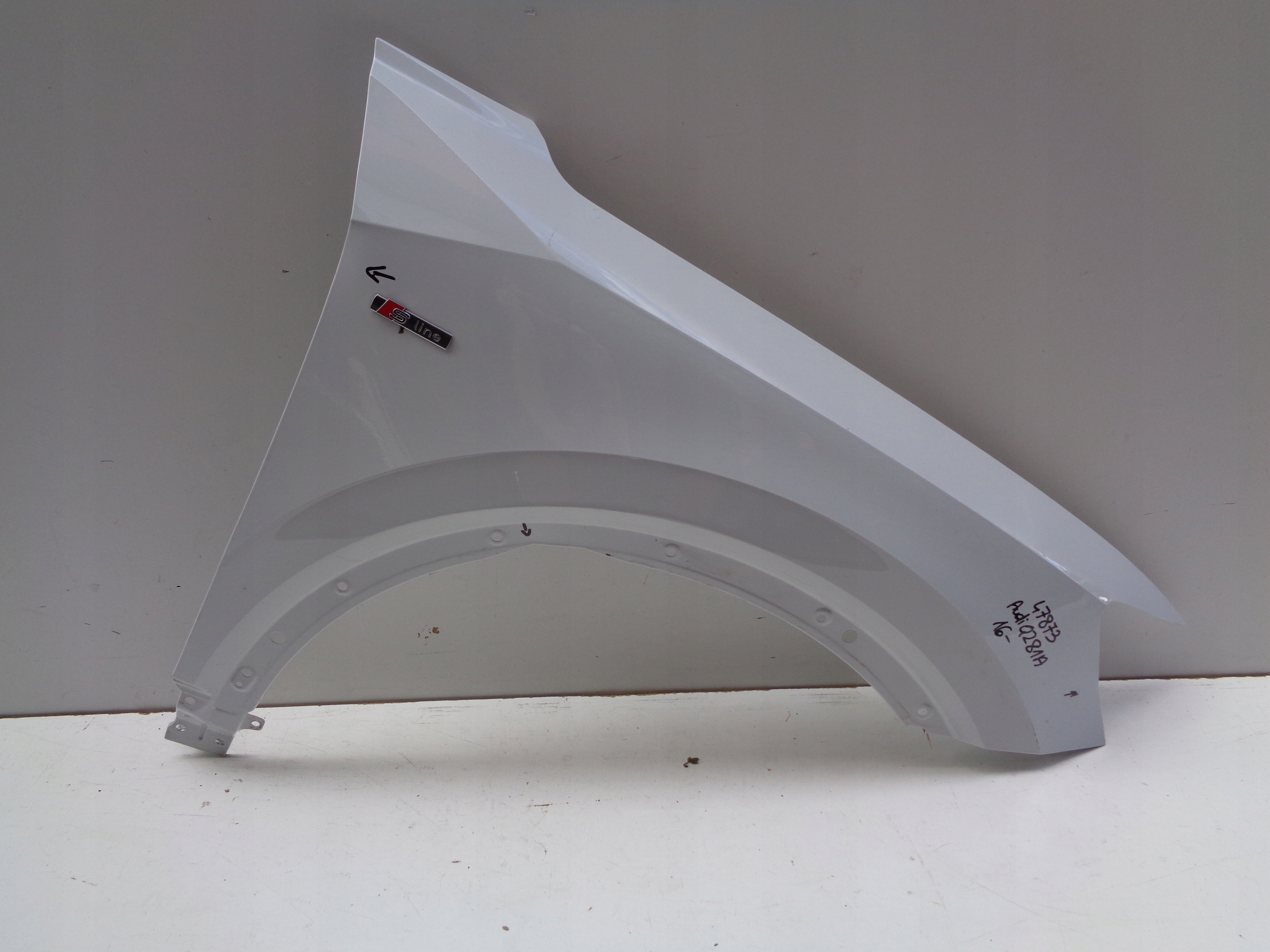 fender right front AUDI Q2 81A 16- NR 47873